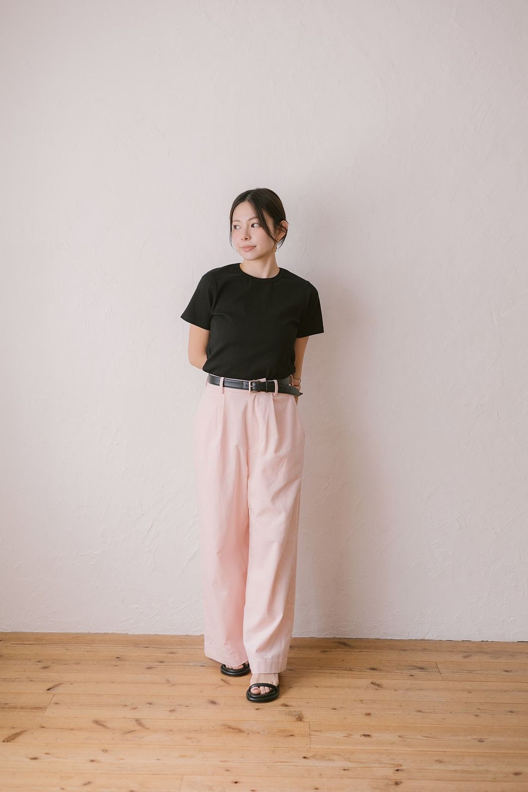 ベーシックスリムハーフスリーブTシャツ (ブラック) Basic T-shirt (Black) /  26SS