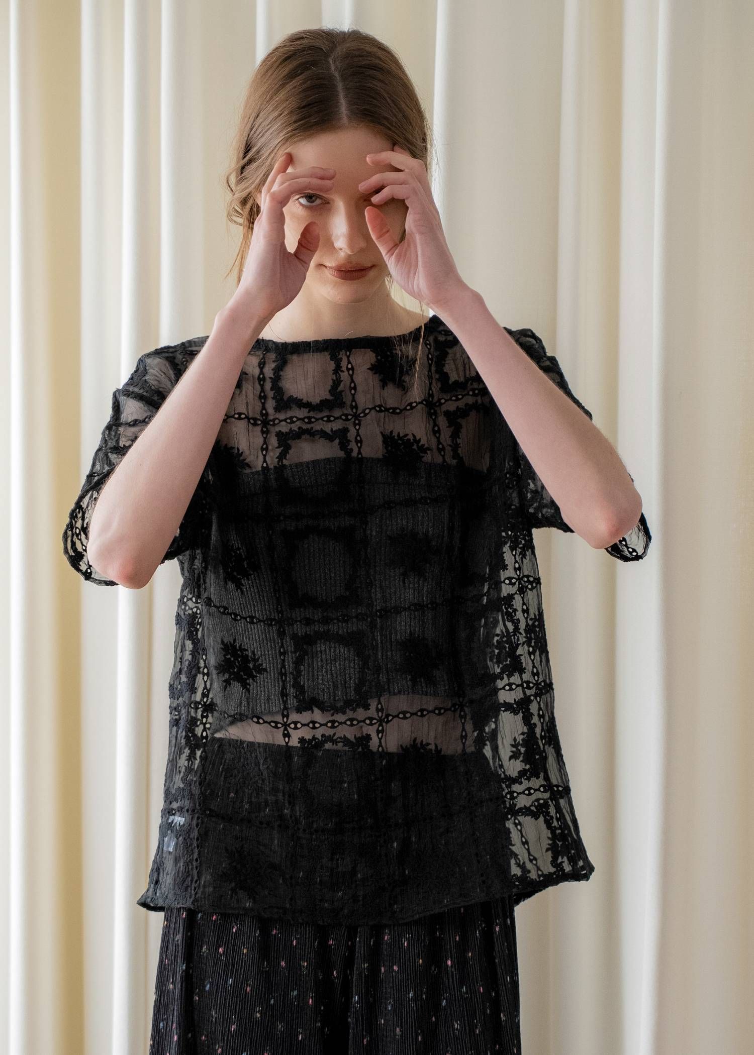 レースビッグTシャツ & リブトップス セット (Black) square lace big tee & rib tops SET (ブラック) /  26SS