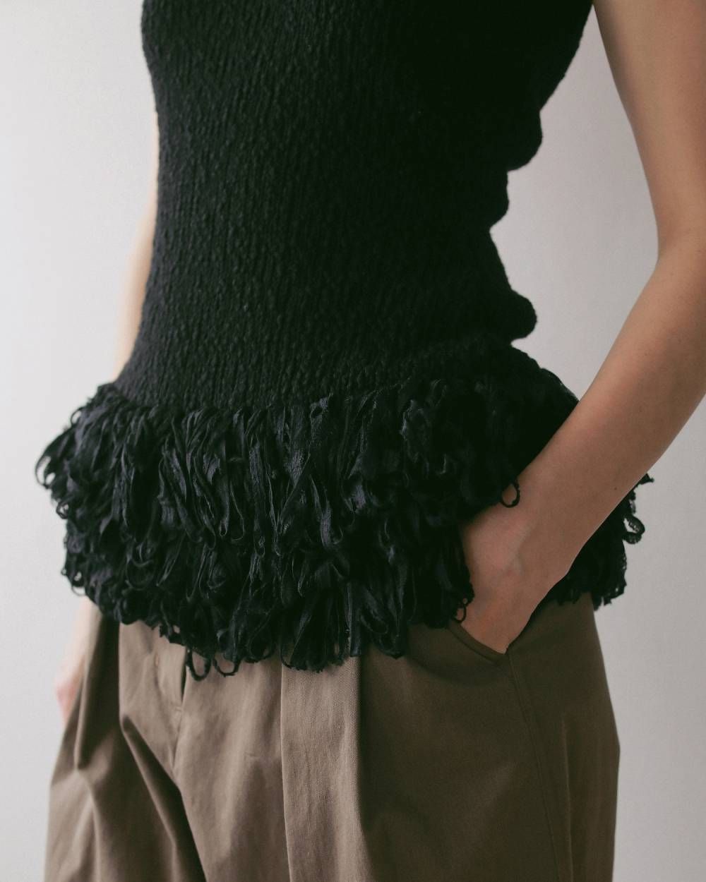アメスリ フリンジトップス (ブラック) Americansleeve Fringe Tops (Black) / 27SS