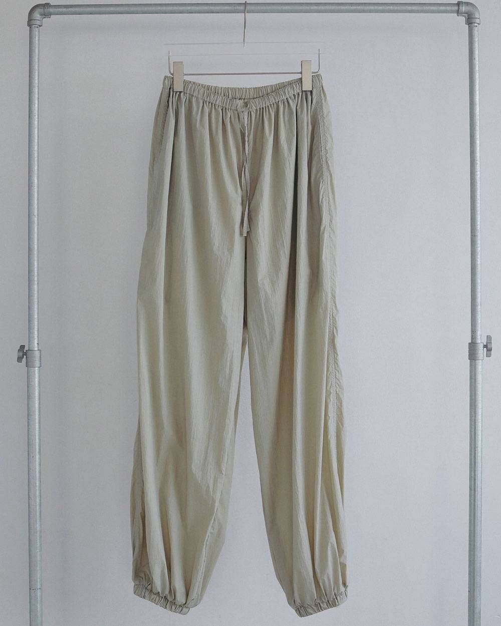 シアー ナイロンパンツ (オートミール) Sheer Nylon Pants (Oatmeal) / 27SS
