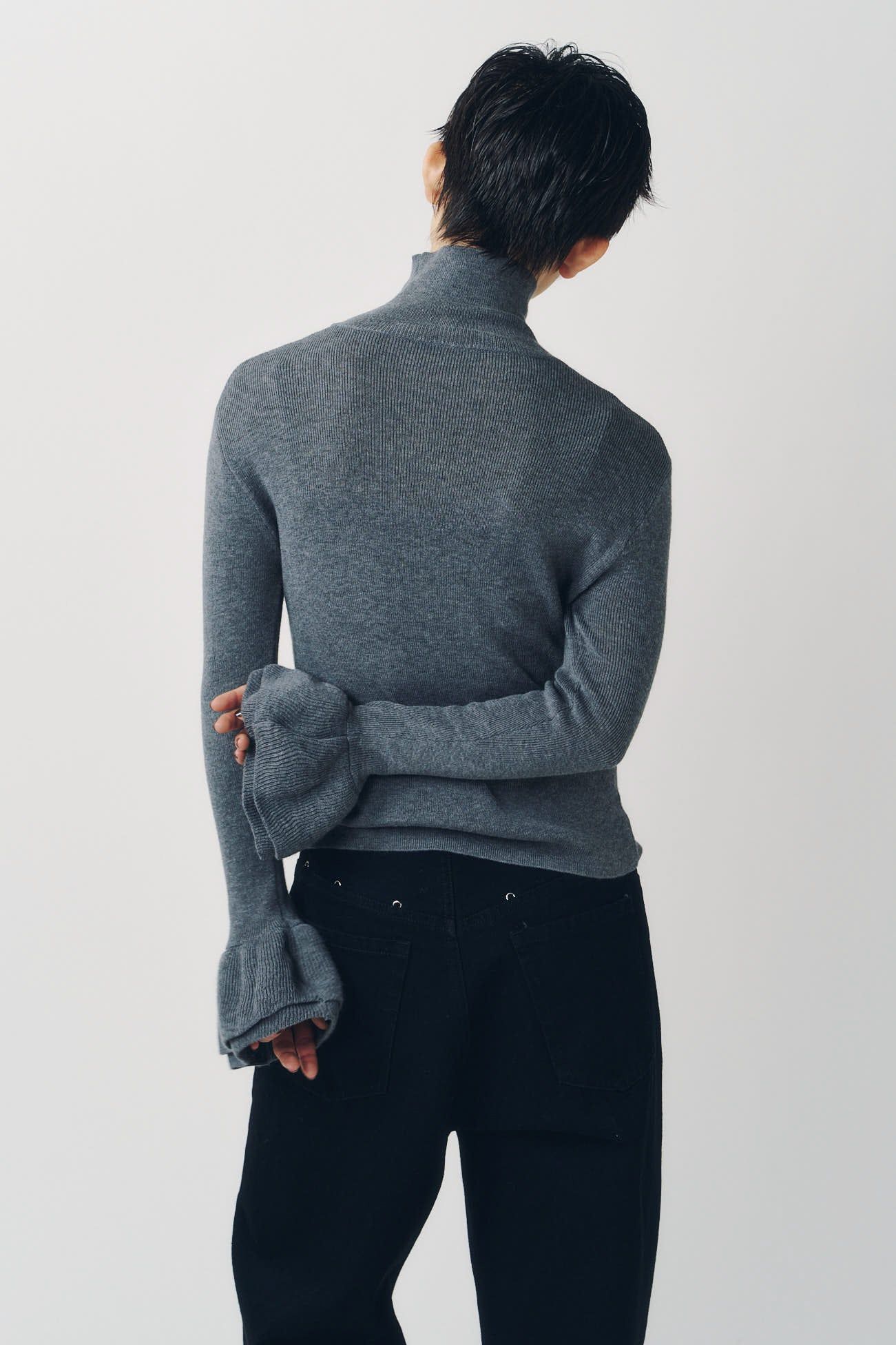 フリルハイネックニット (グレー) frill high neck knit (Gray) / 26AW