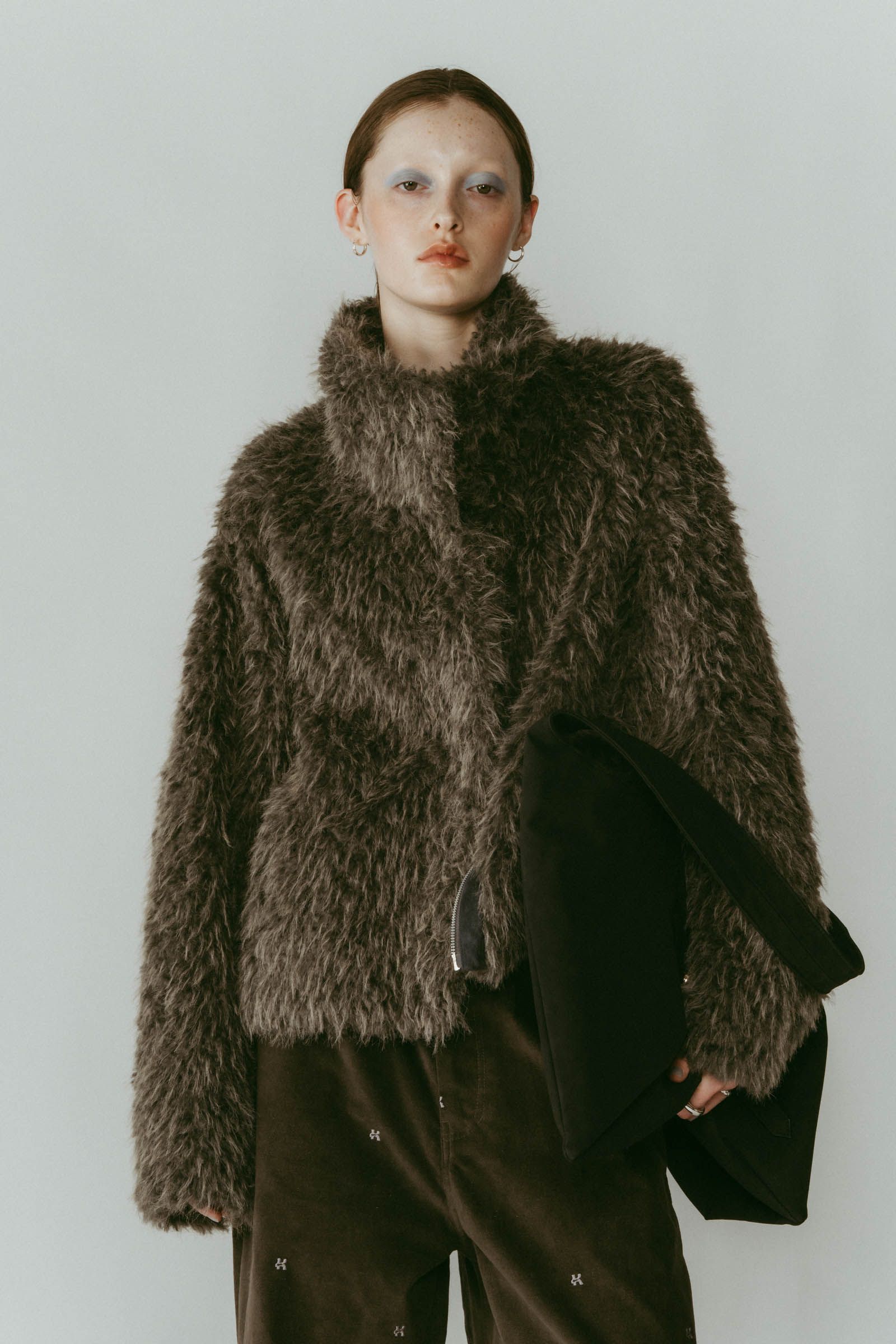 shaggy stand collar coat / シャギースタンドカラーコートブルゾン (グレー) / 25AW