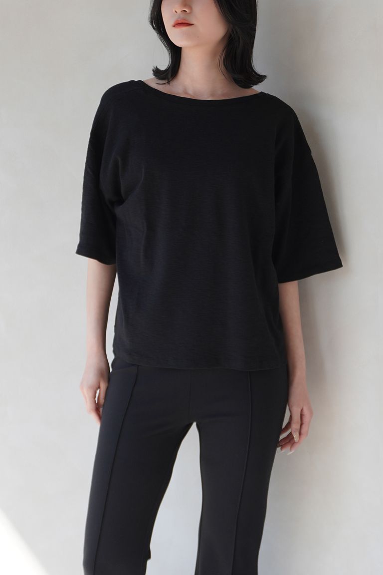 163cm 着用:フリー (自然光)