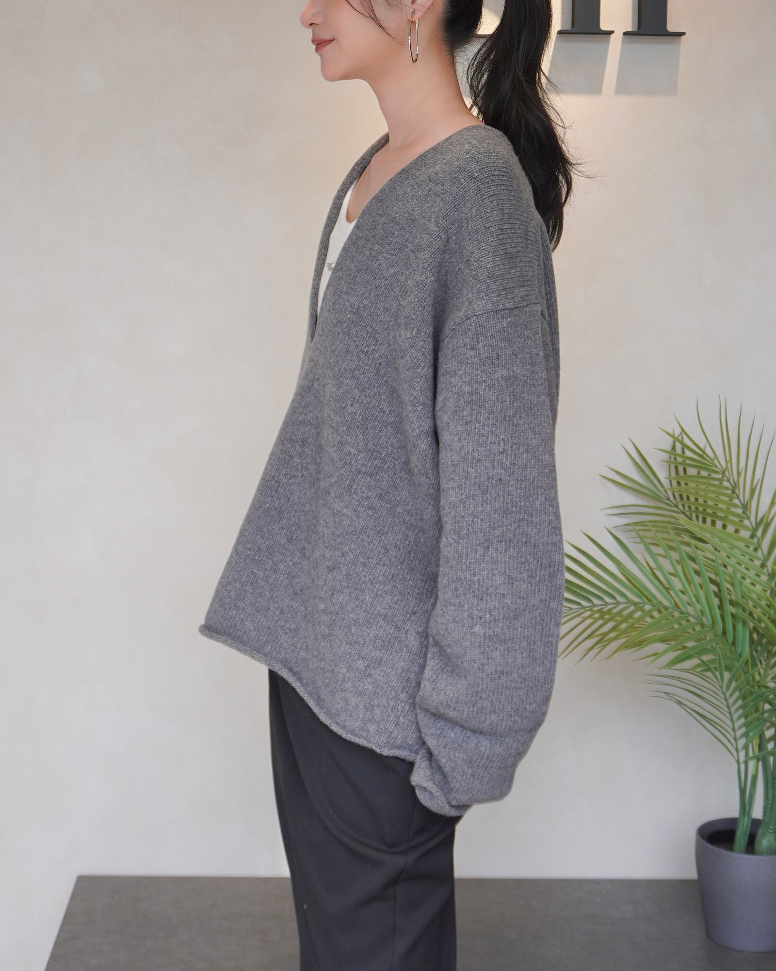 【25AW】HAMILTON V NECK KNIT / ハミルトン Vネックニット (グレー)