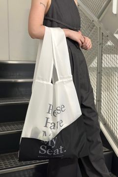 再生PETのBAGでHAVE MY SEATを叫ぶBAG (ホワイト)