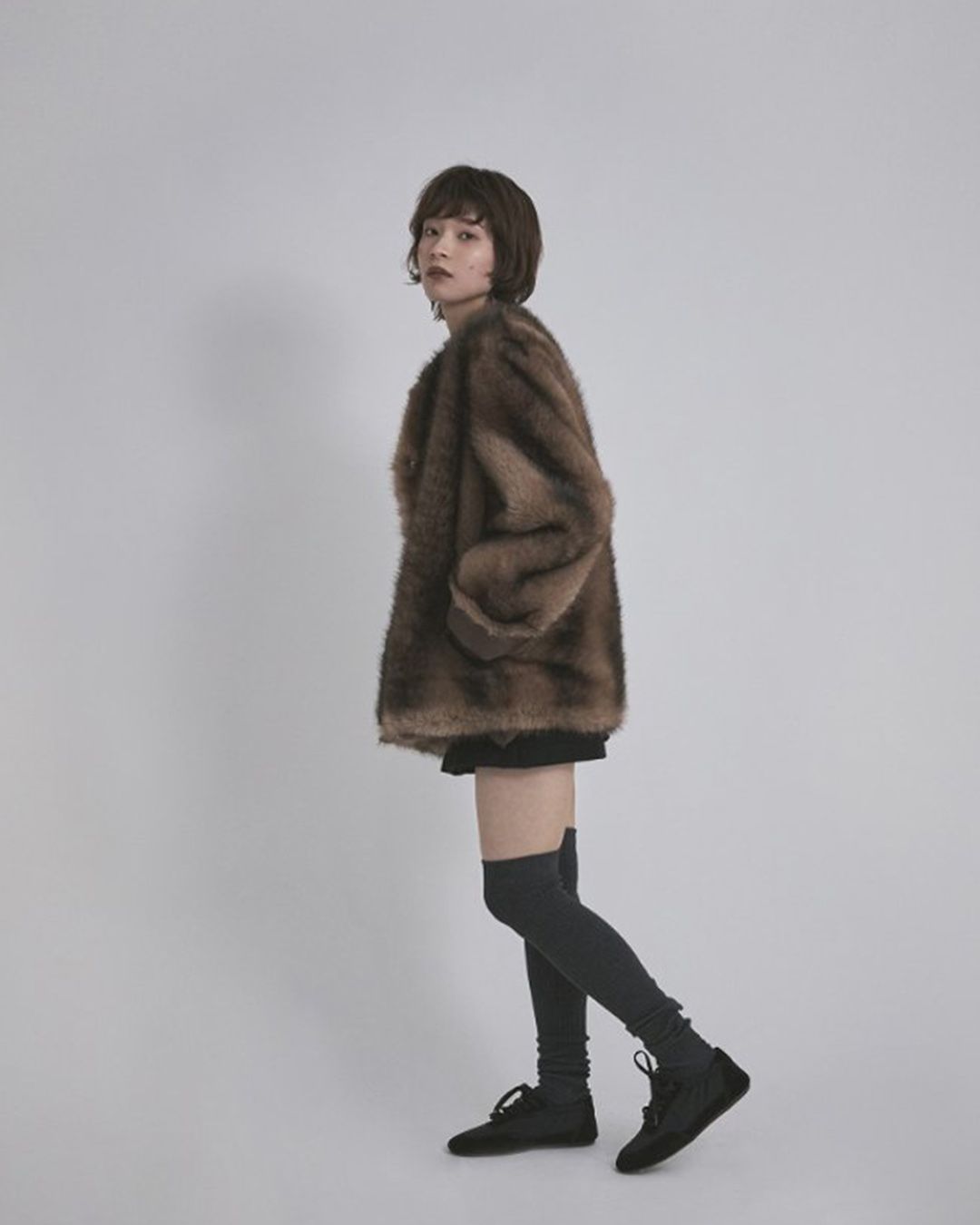 【先行予約】【26TH-08】ムートン調グラデーションファーコート (ブラウン) Mouton Like Gradation Fur Coat (Brown) /  エコファー  /  フェイクファー 【受注期間6/14 23:59まで】