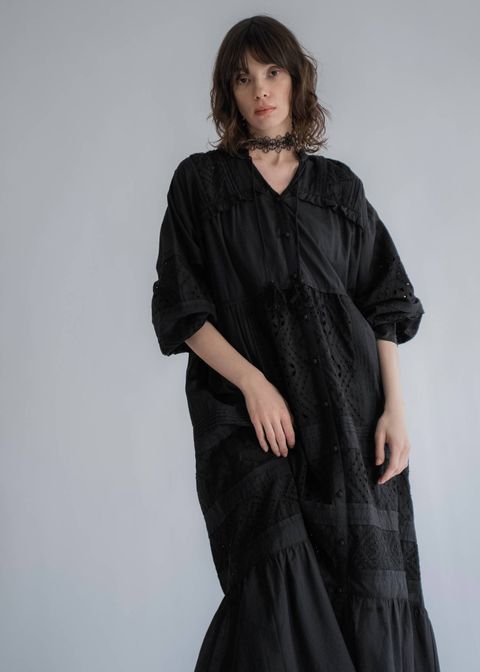 ティアードワンピース (ブラック) pieced cotton lace tiered volume OP (Black) /  26SS
