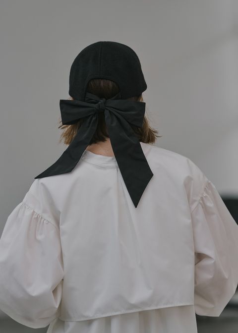 wool touch back ribbon casquette cap / ウールタッチ バックリボン キャスケットキャップ (ブラック) / 25AW