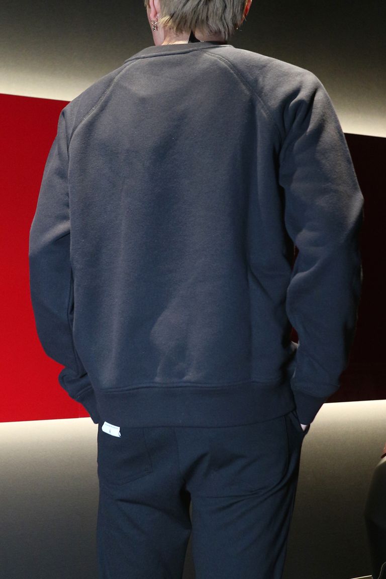 176cm 64kg 着用:M