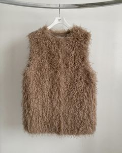 【先行予約】【26TH-18】カーリーファーベスト (グレージュ) Curly Fur Vest (Graige) /  エコファー  /  フェイクファー 【受注期間6/14 23:59まで】