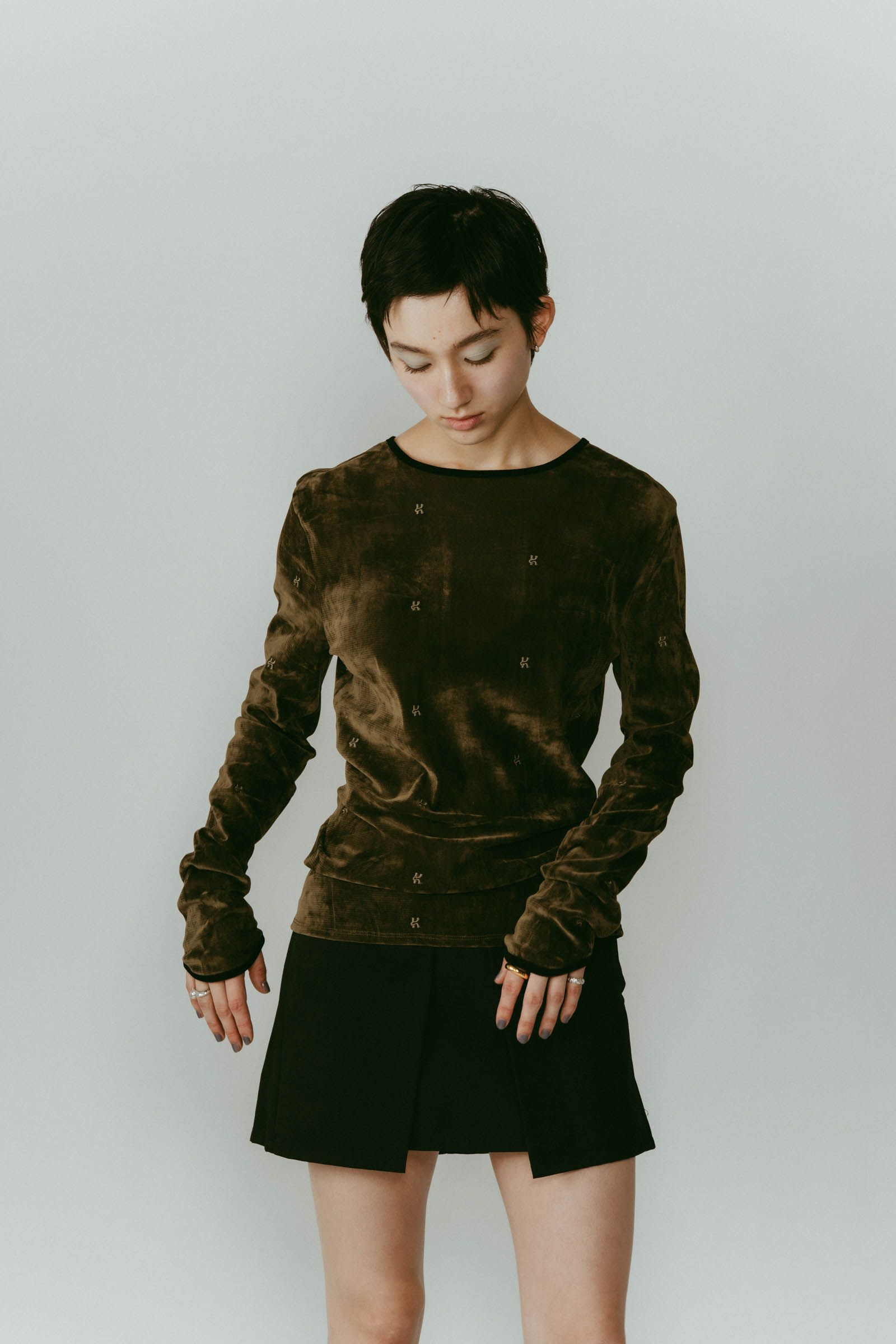 2way sheer velours tops / 2ウェイ シアートップス (カーキ) / 25AW