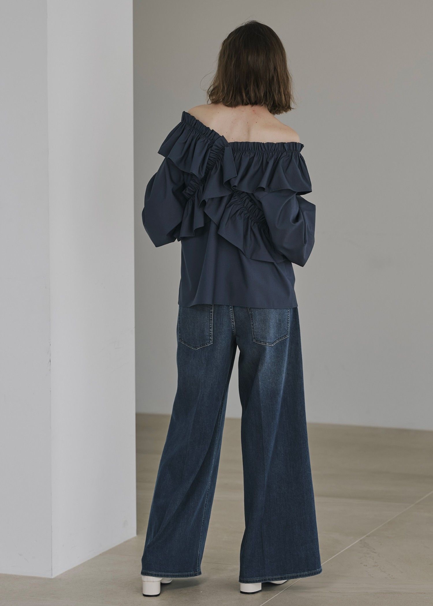 【Healthy DENIM × WILLFULLY】"Harmonia" waist frill wide denim PT / ヘルシーデニムコラボ フリルワイドデニムパンツ (ブルー) / 25AW /