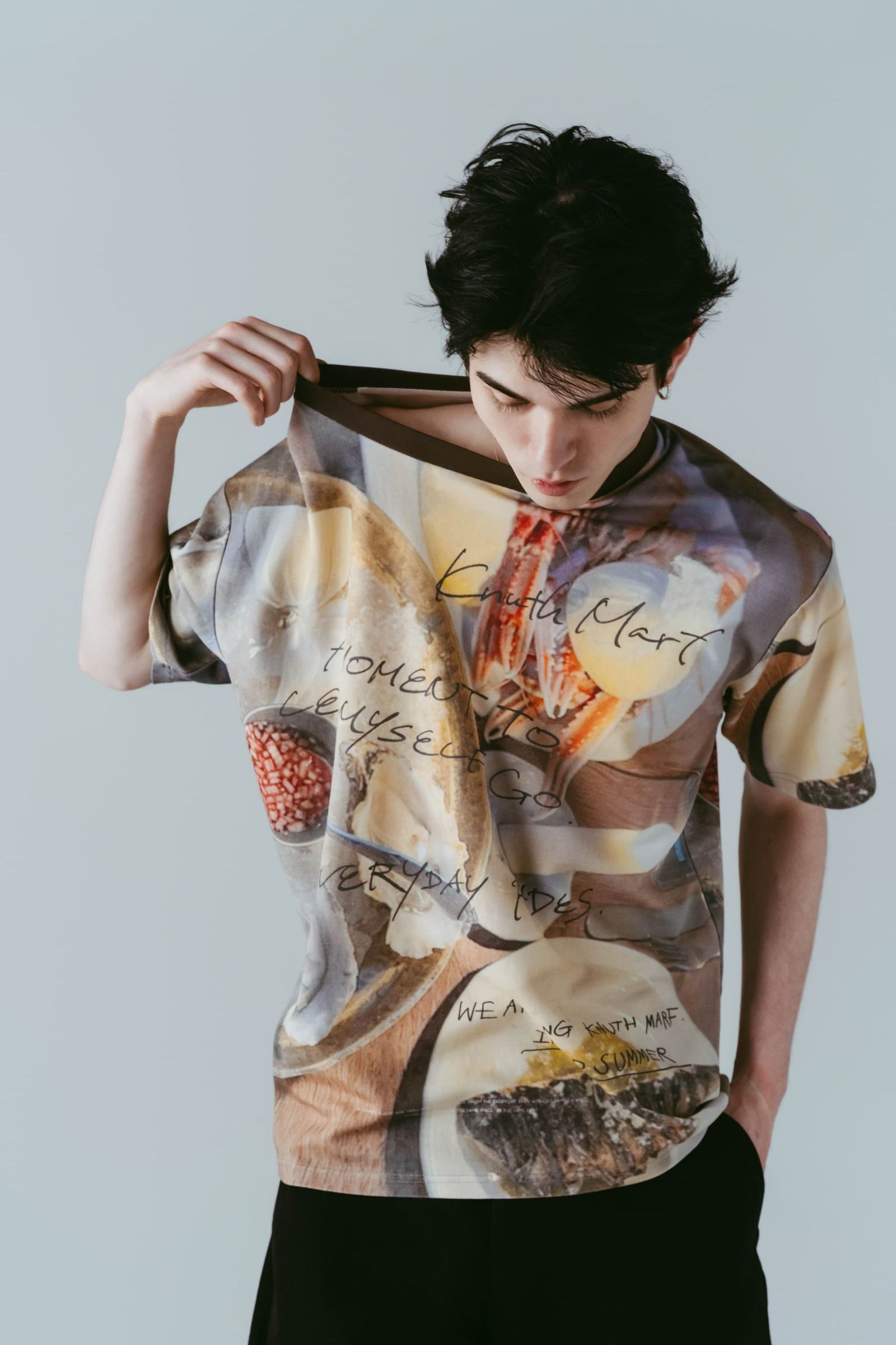 オイスターグラフィックTシャツ (オイスター) oyster graphic tee(unisex) (Oyster) /  26SS