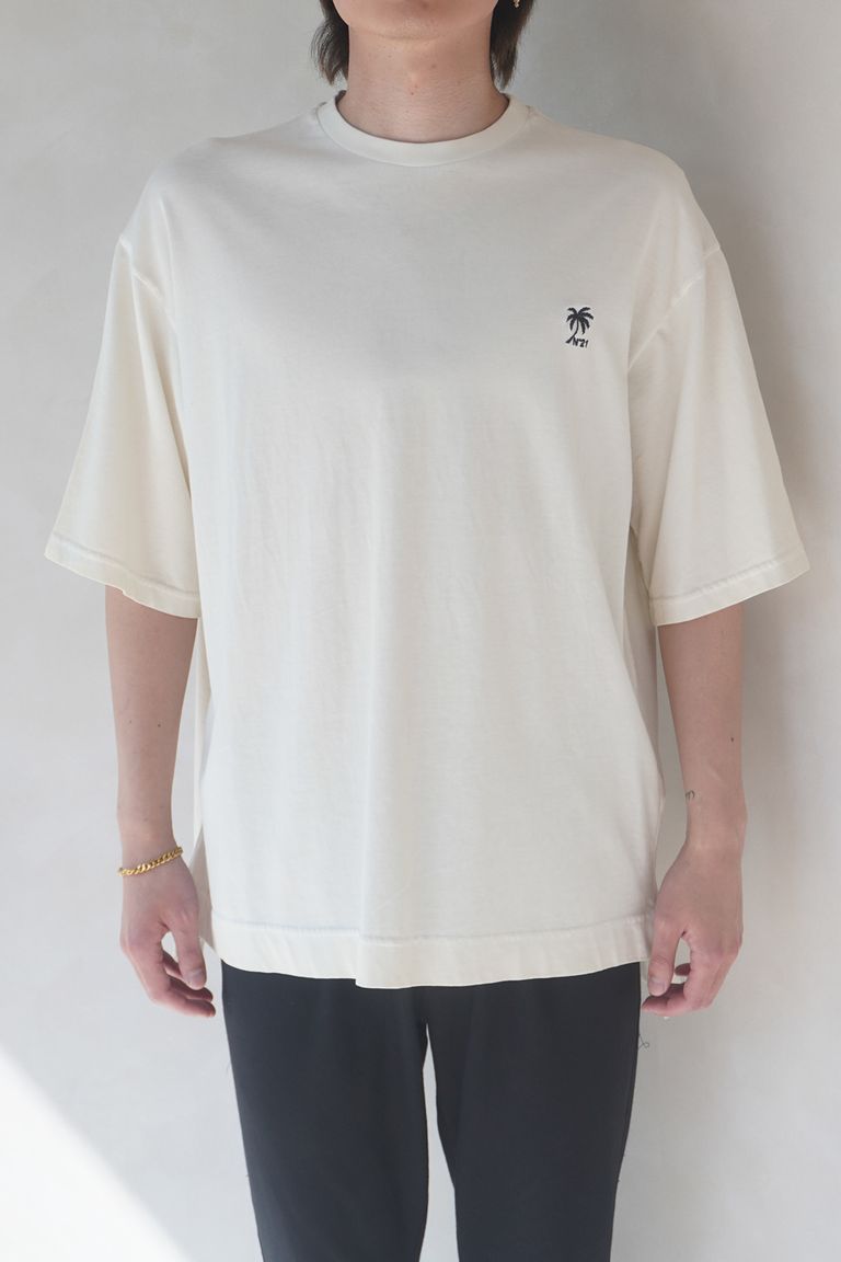 176cm 64kg 着用:M
