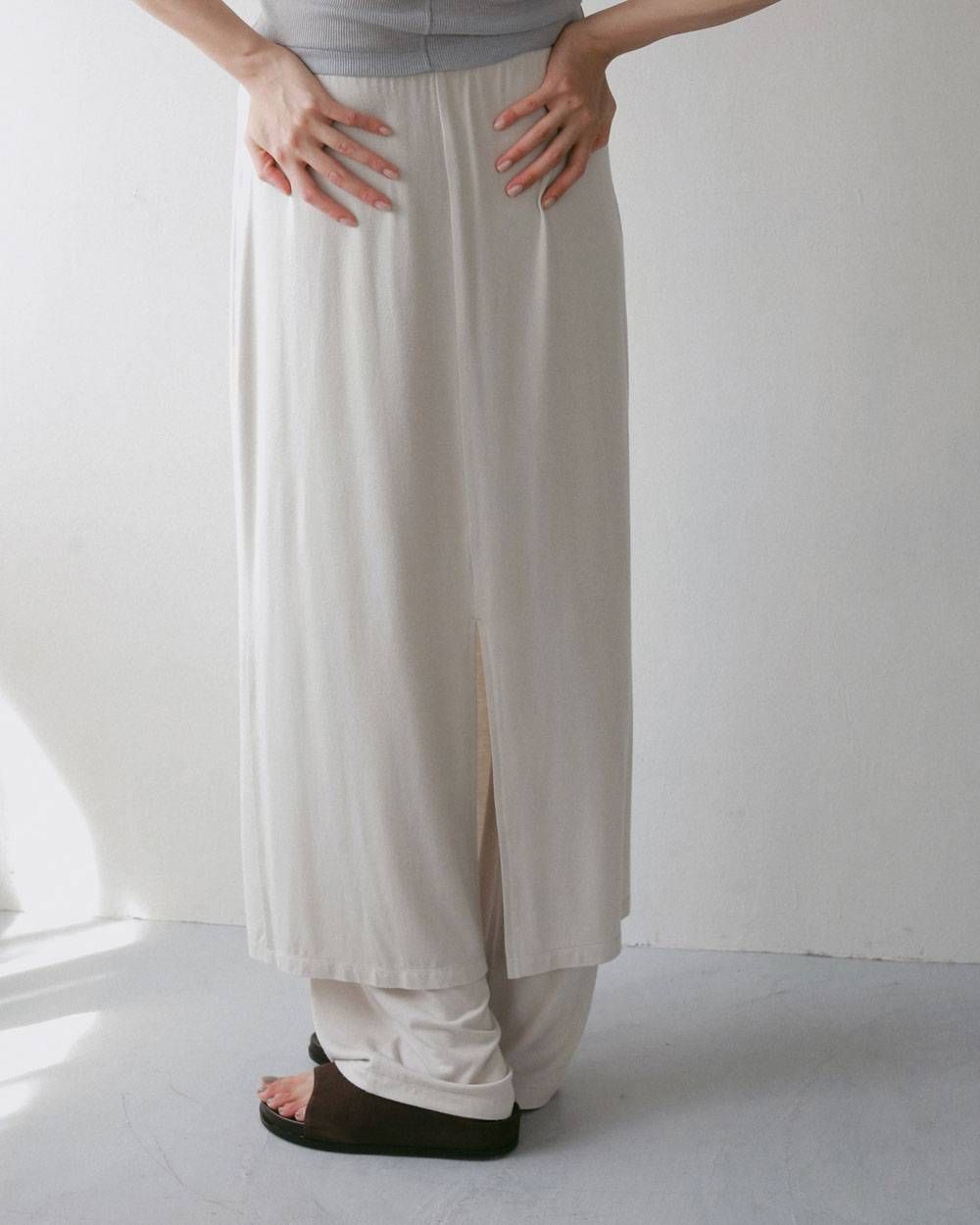 レイヤード ラフパンツ (アイボリー) Layered Rough Pants (Ivory) / 27SS