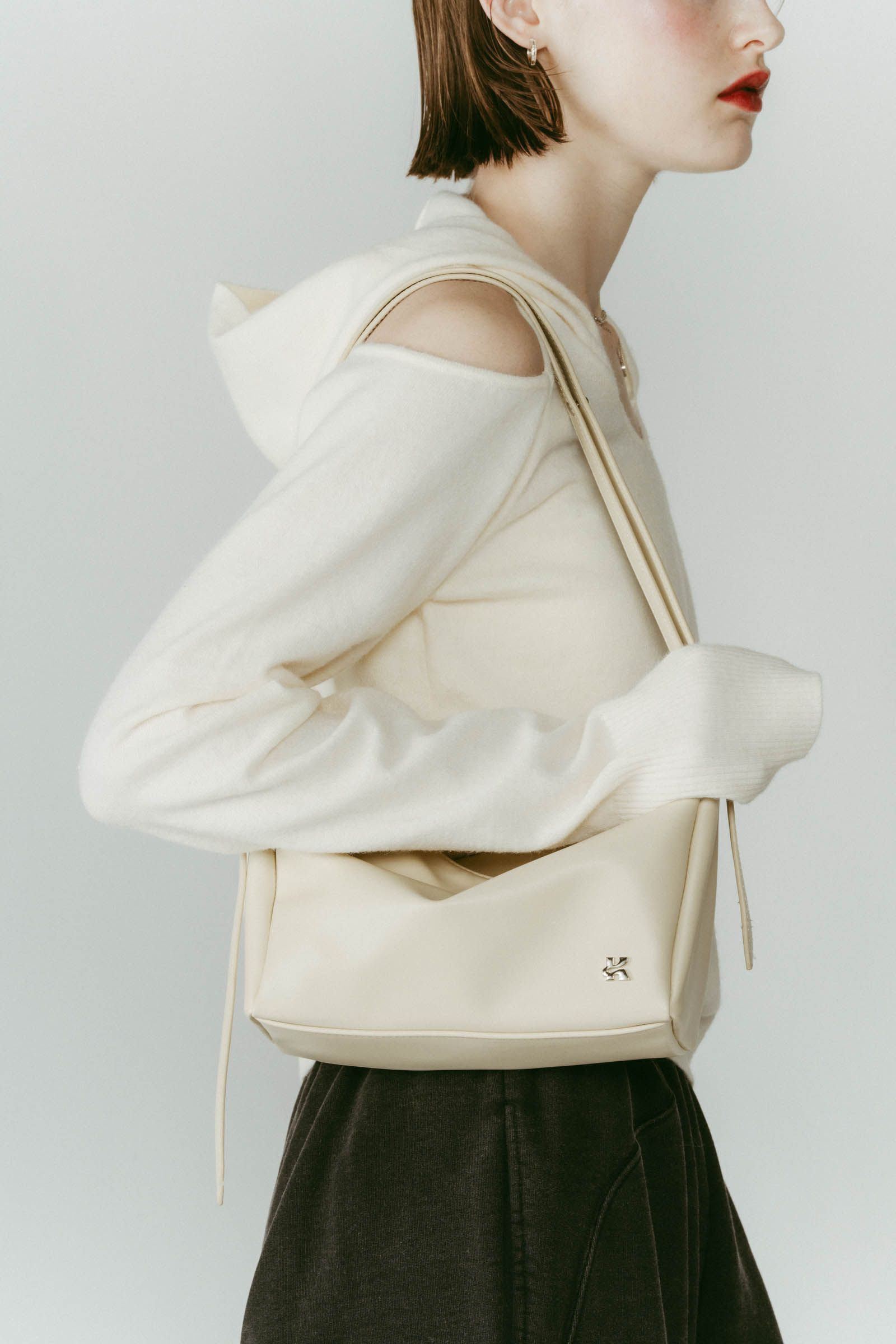 ring-handle bag / リングハンドルバッグ (アイボリー) / 25AW