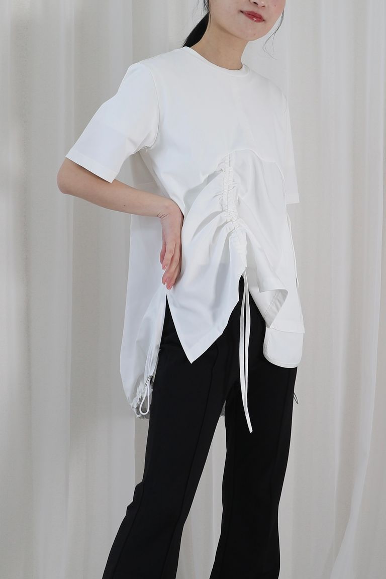 156cm 着用:38 (店内照明)