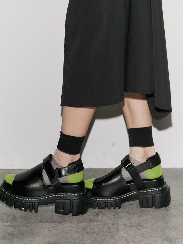 BACK LINE SHEER SOCKS / バックラインシアーソックス (グレー)