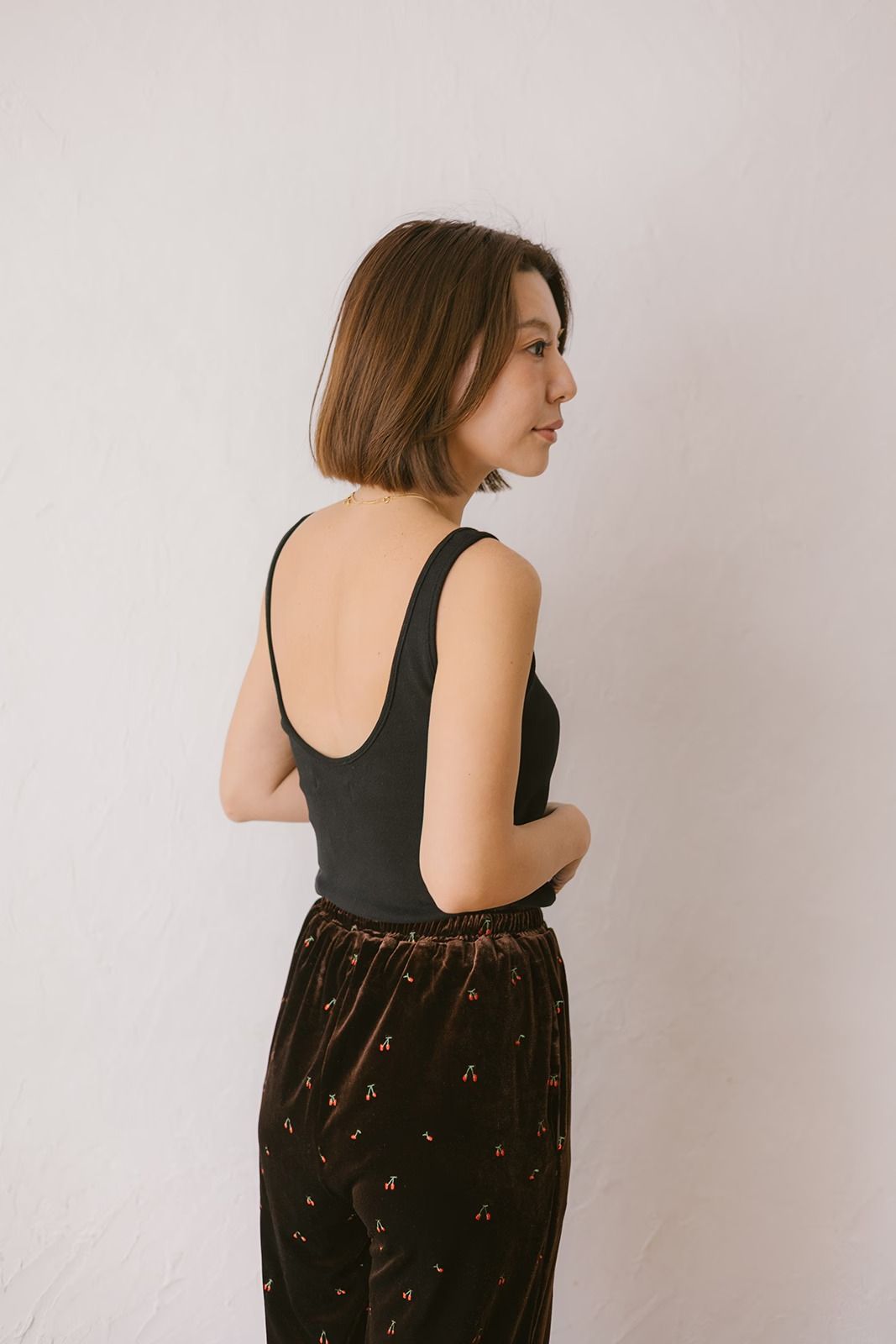 スクエアネックカップインタンクトップ (ブラック) Square Neck Tank Top (Black) /  26SS