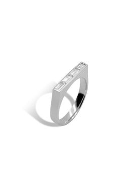MOISSANITE BAGUETTE LINE RING / モアサナイト バゲット ライン リング K9/K18 (ホワイトゴールド)
