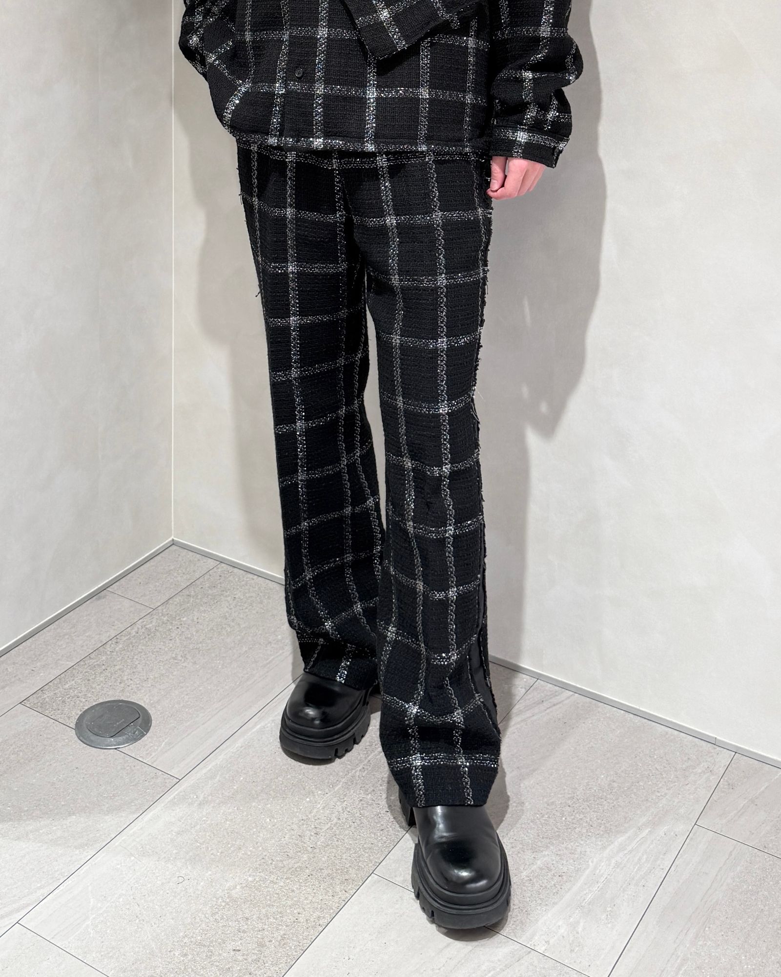 Sheer Tweed Semi Flair Trouser/ シアーツイード セミフレアパンツ (ブラック)