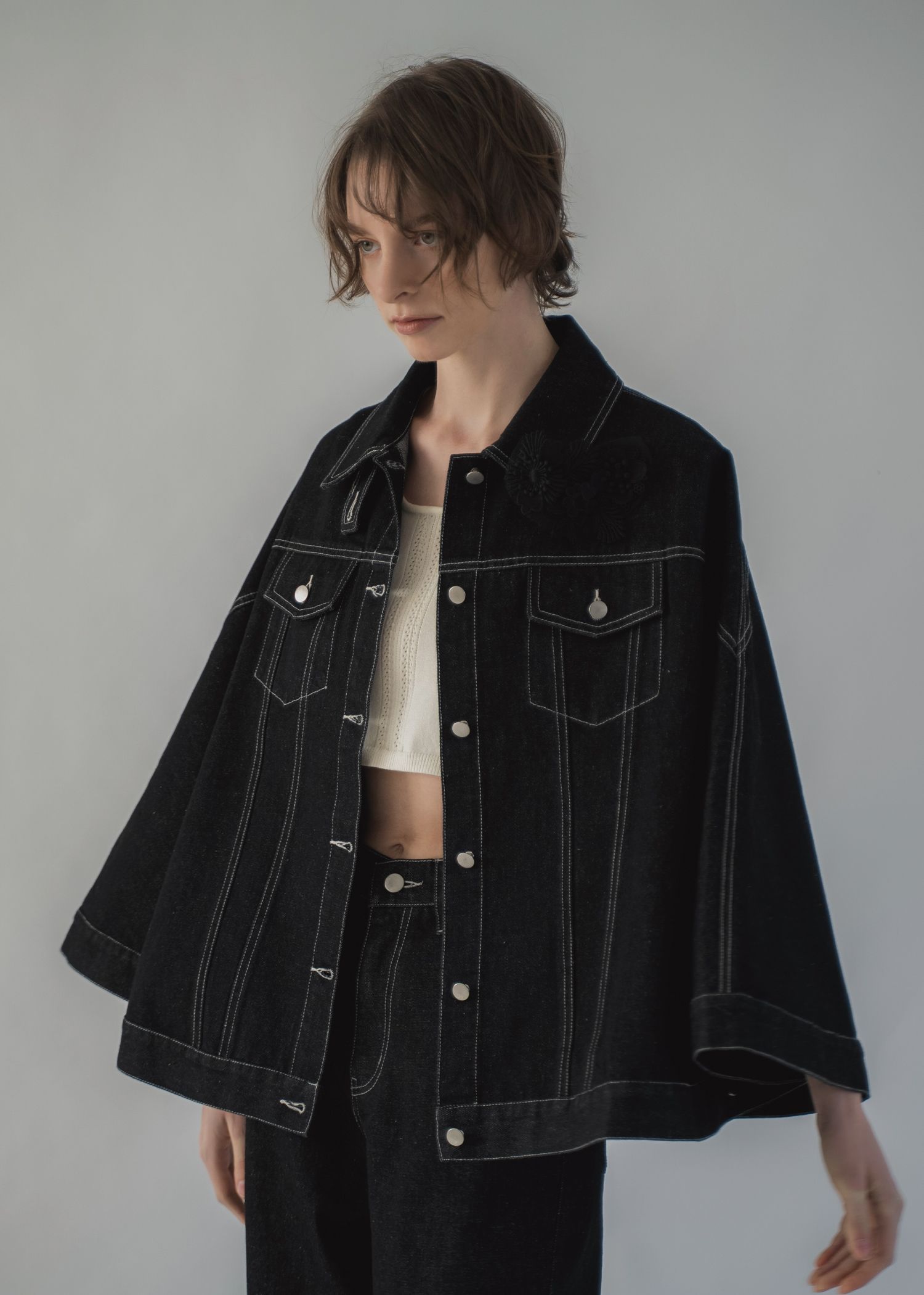 trucker detail denim poncho JK / トラッカー ポンチョ デニムジャケット (Black) / 26SS