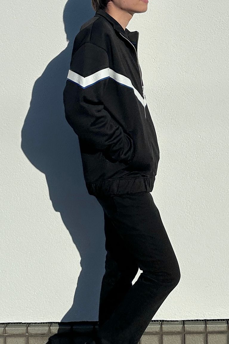 176cm 64kg 着用サイズM