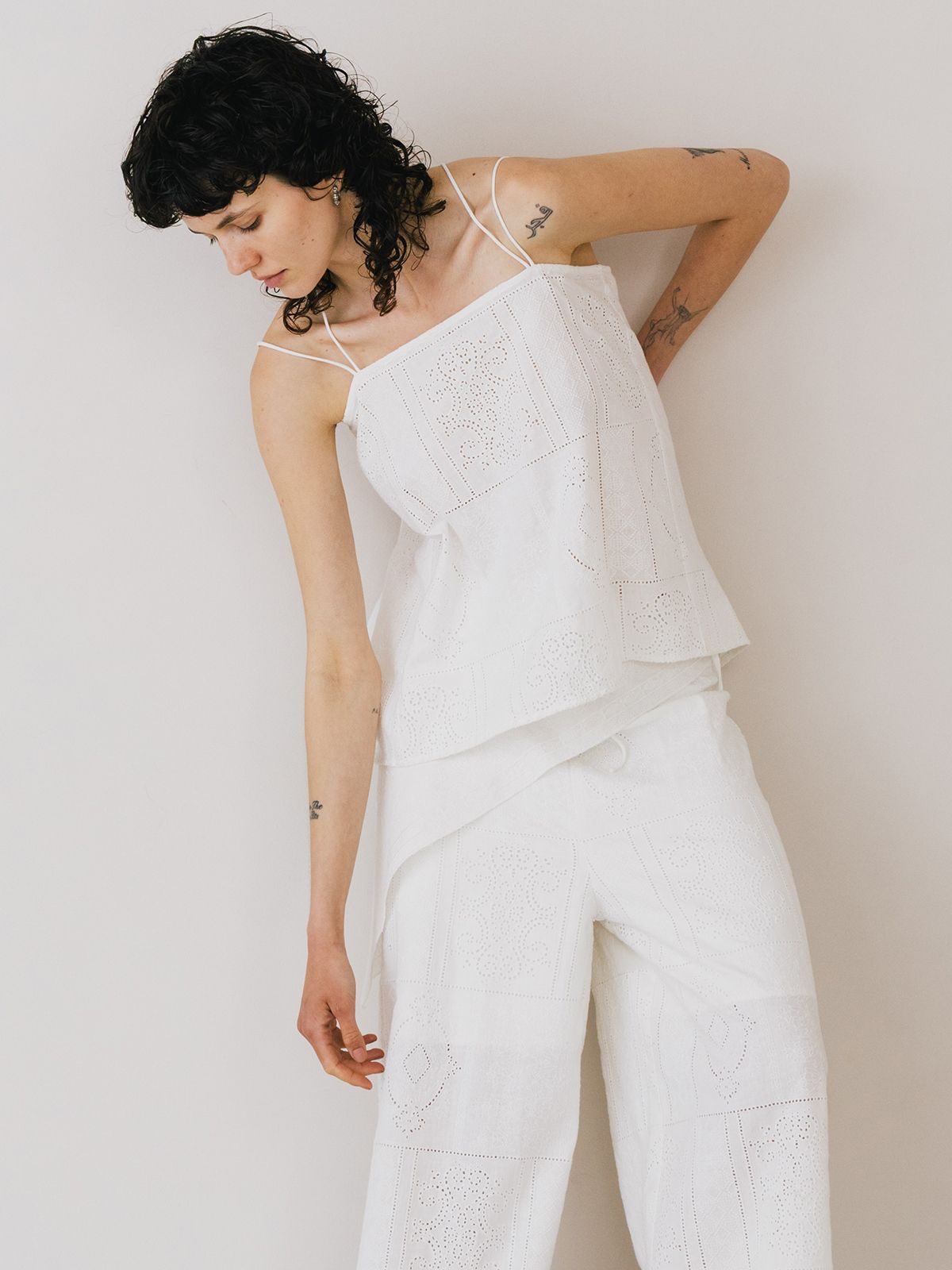 【25SS】CUTWORK LACE CAMI / カットワーク レースキャミソール (ホワイト)