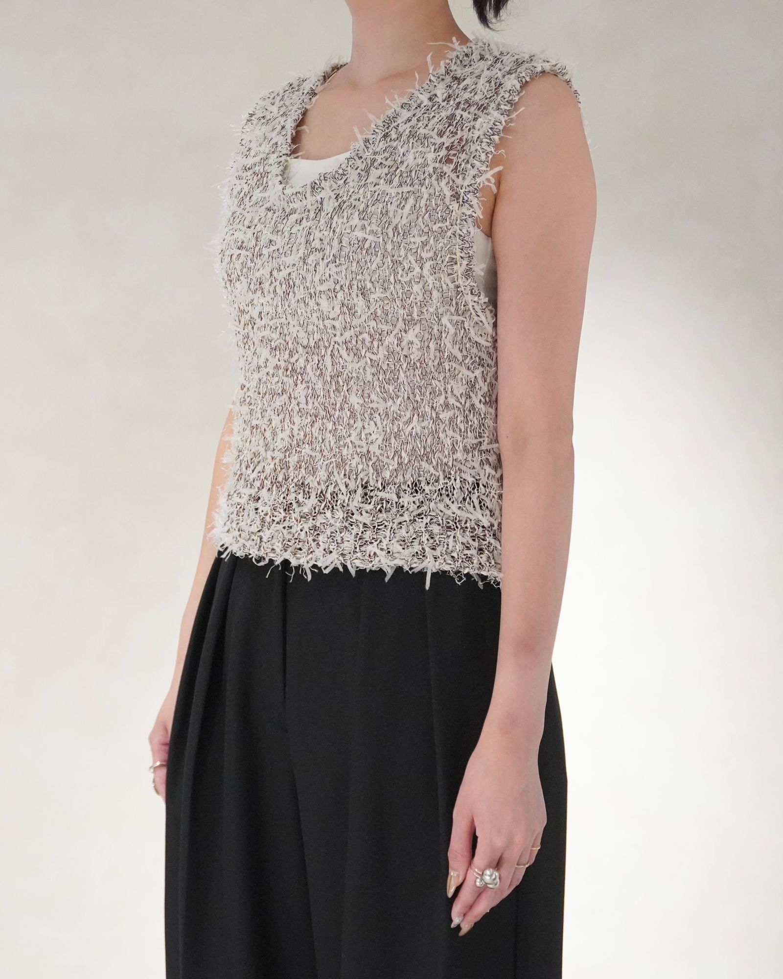 ミックスヤーン ニットベスト (アイボリー) Mixyarn Knit Vest (Ivory) / 26SS