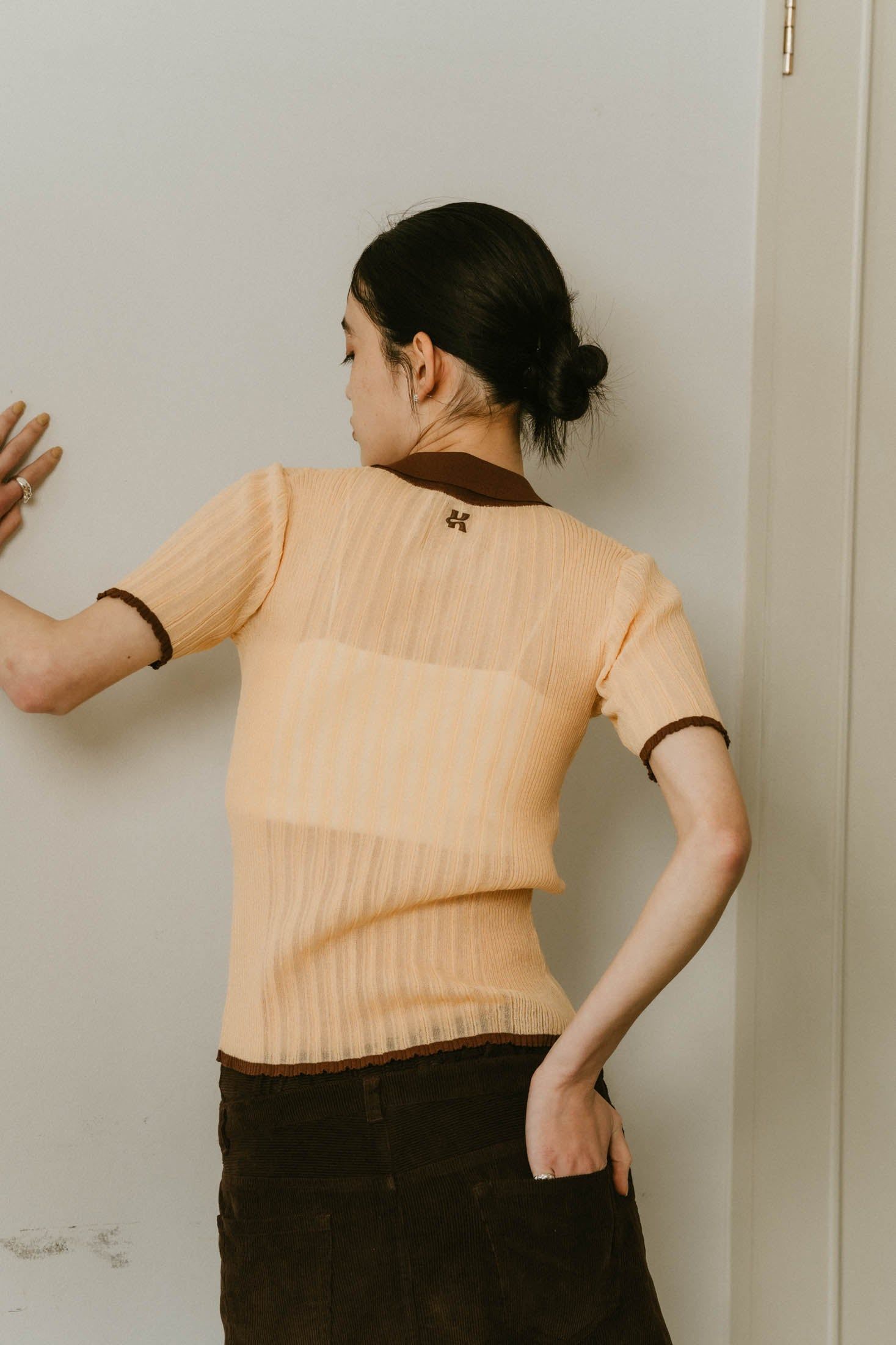 エスカーダ　長袖ポロシャツ　ニット　金ボタン　ピュアウール　イタリア製　あったか Knuth Marf - sheer polo knit / シアーニットポロシャツ