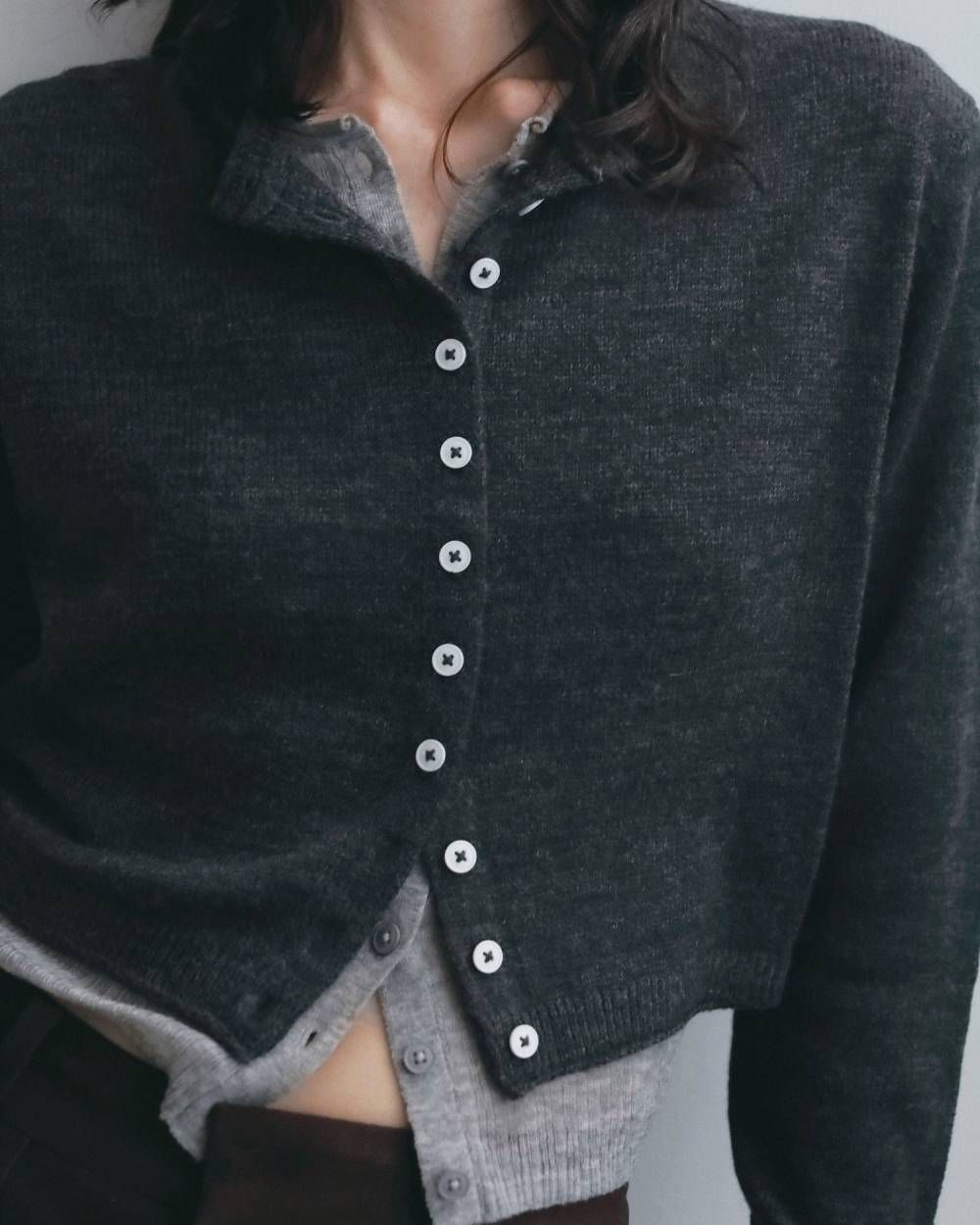 レイヤード クルーネックカーディガン (チャコールグレー) Layered Crewneck Cardigan (Charcoal gray) / 26AW 【6月29日まで期間限定予約】
