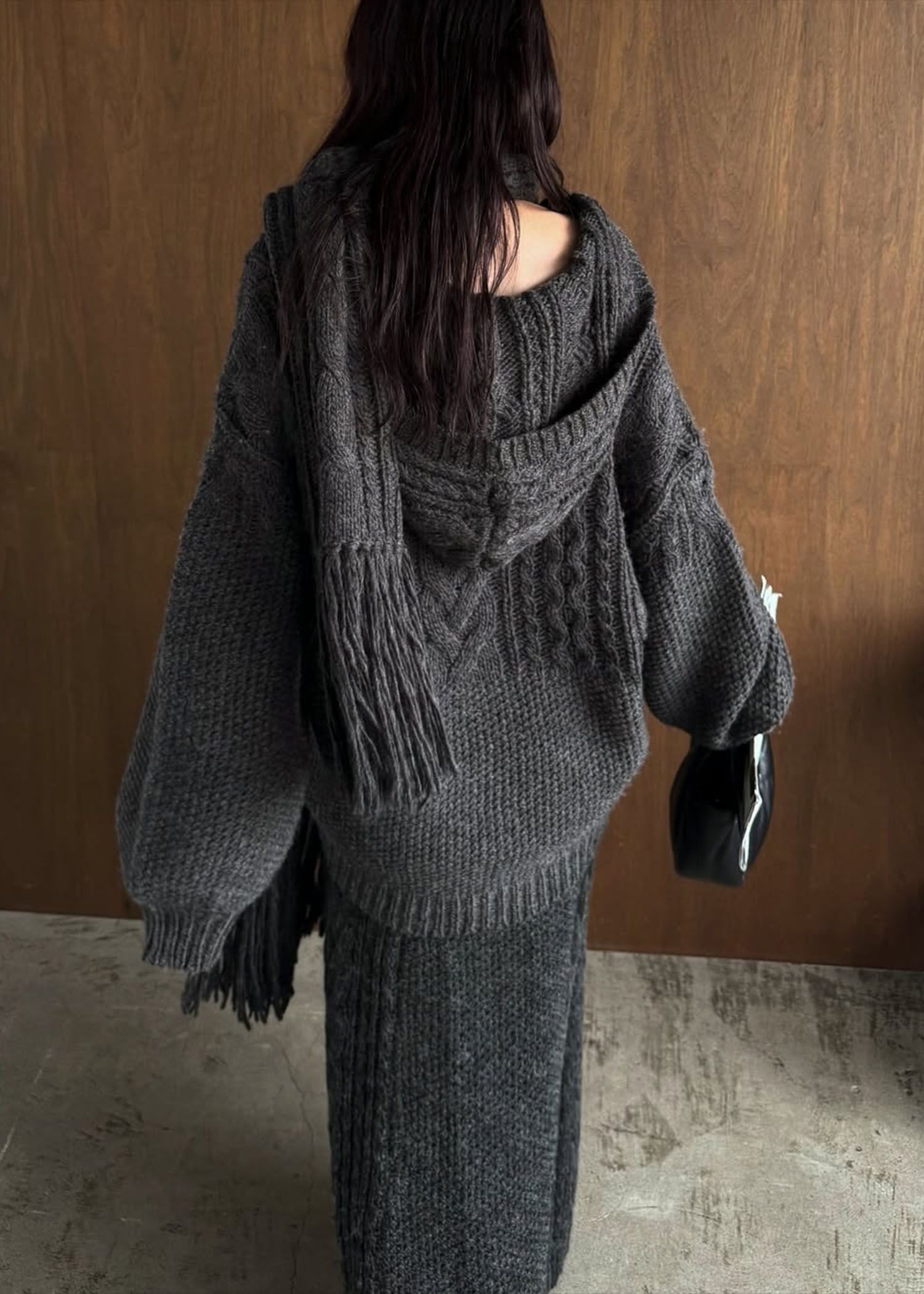 coarse knit cable fringe muffler / フリンジケーブルニットマフラー (チャコール) / 25AW