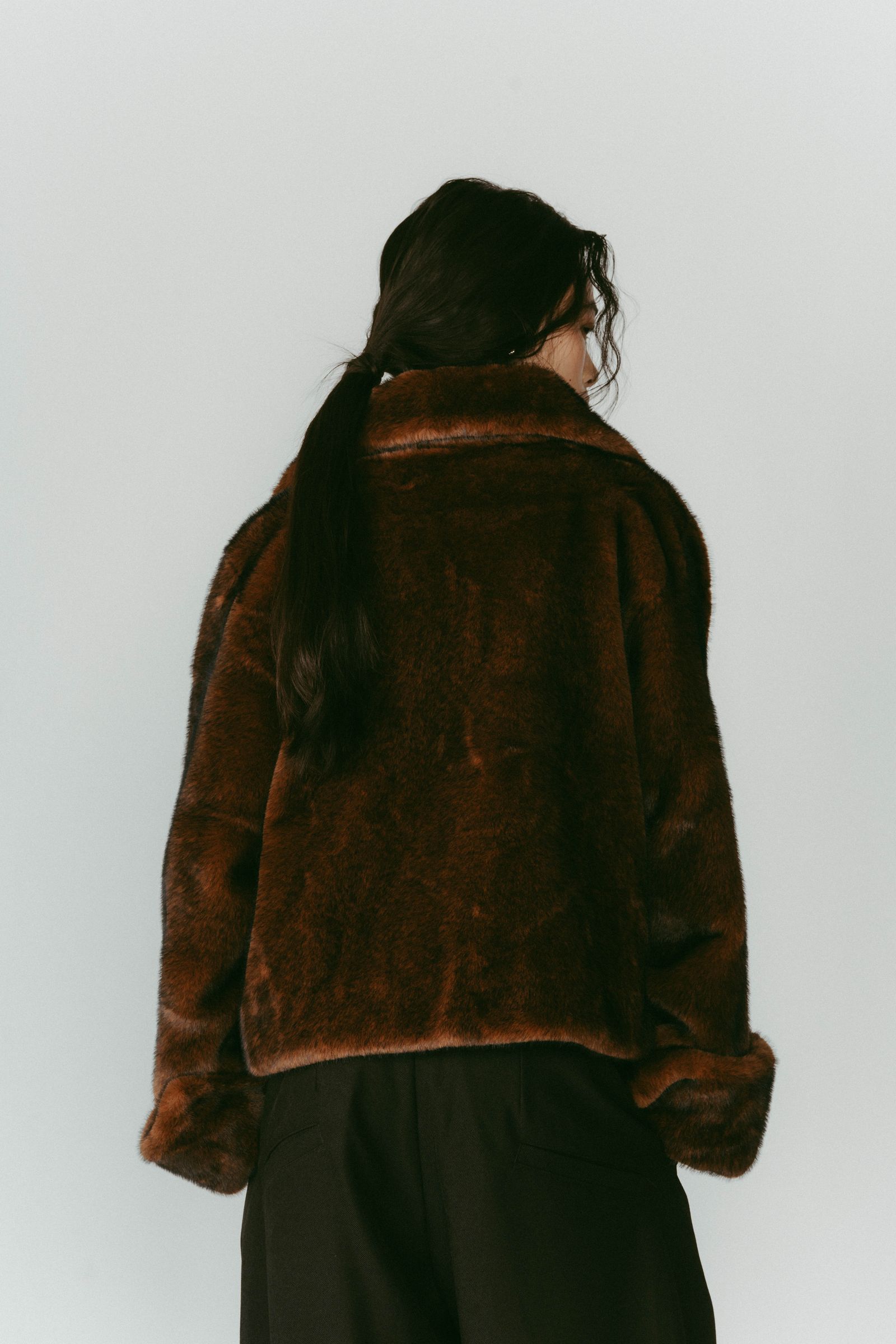 point collar fur coat / ポイントカラー ファーコートジャケット (ブラウン) / 25AW