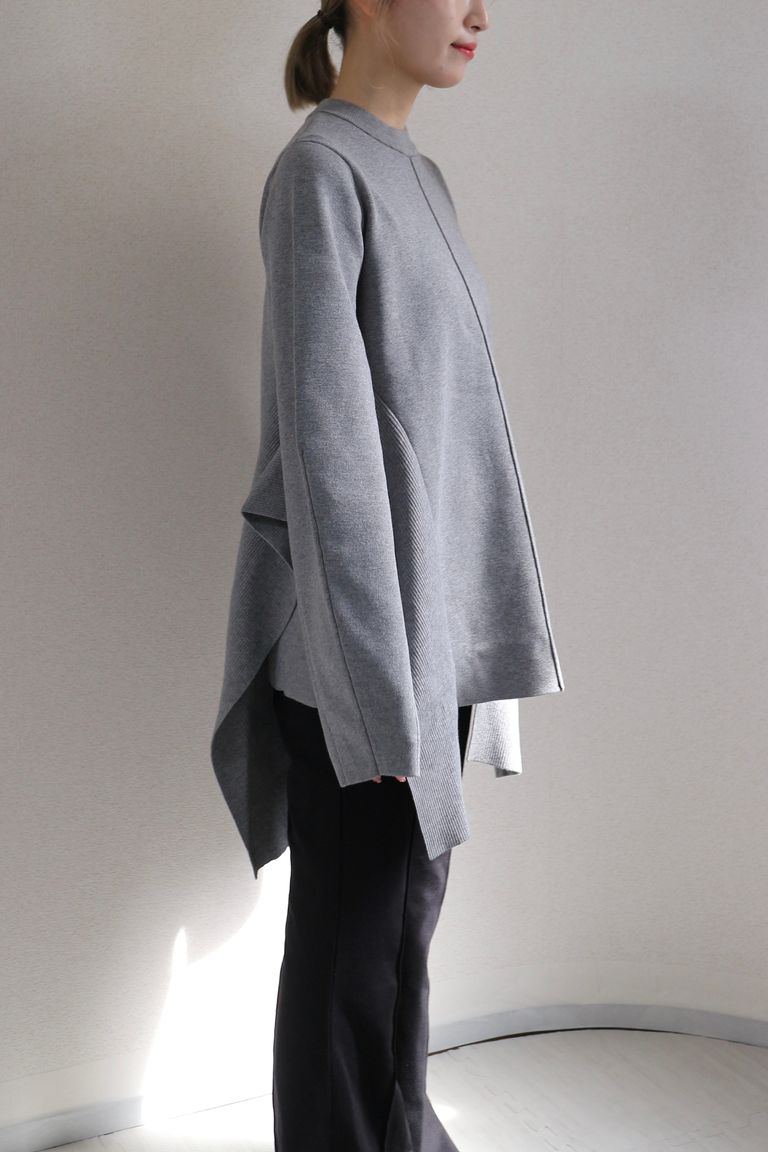 156cm 着用サイズ:フリー