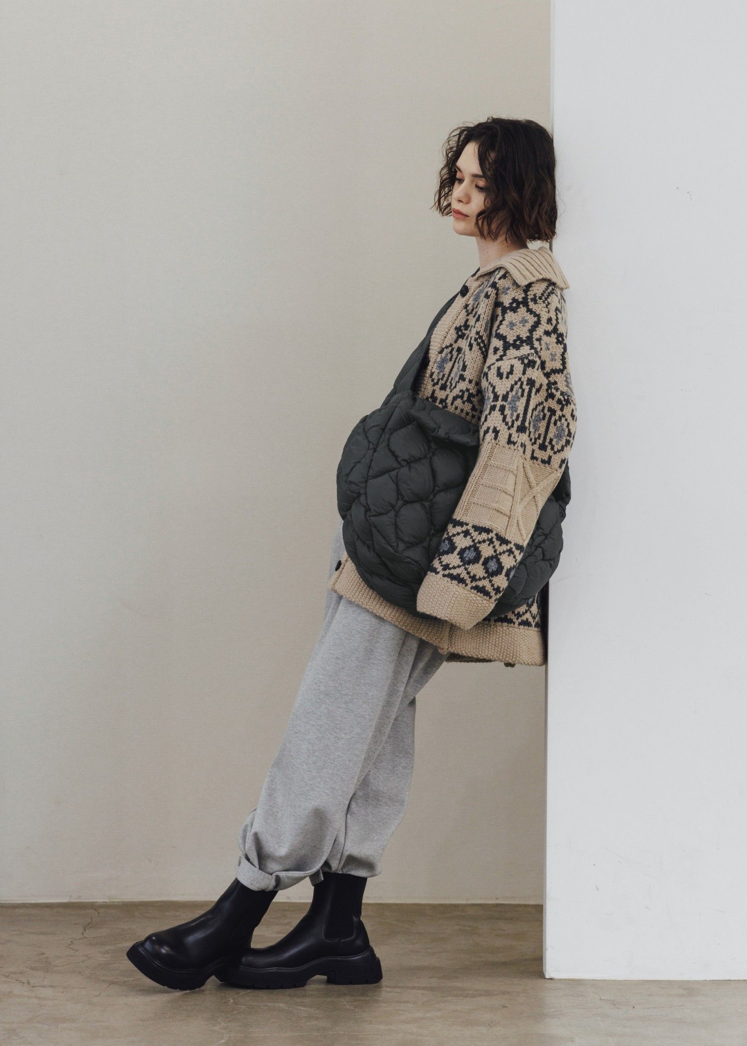 【TAION × WILLFULLY】quilting shoulder down bag / タイオンコラボ キルティングショルダーバッグ (チャコール) / 25AW /