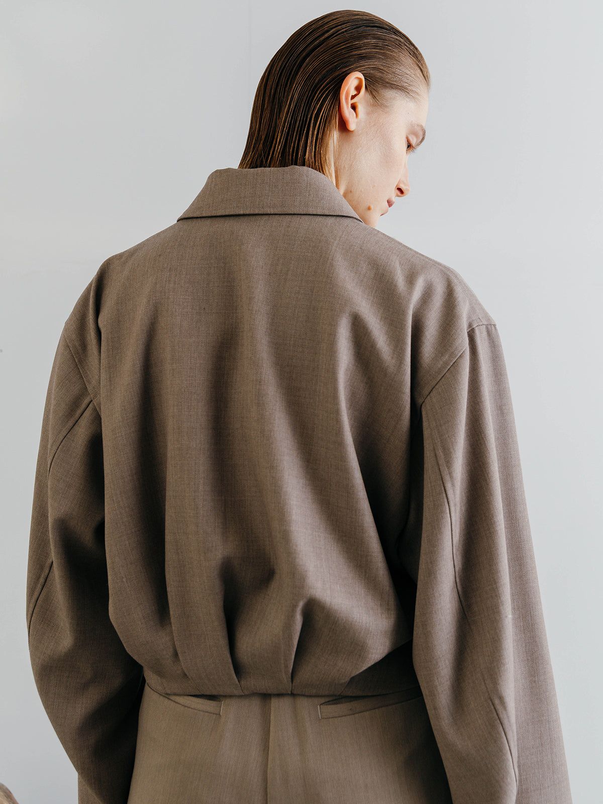 ICHIGUN TUCK JACKET / イチグン タックジャケット (Beige) / 26SS