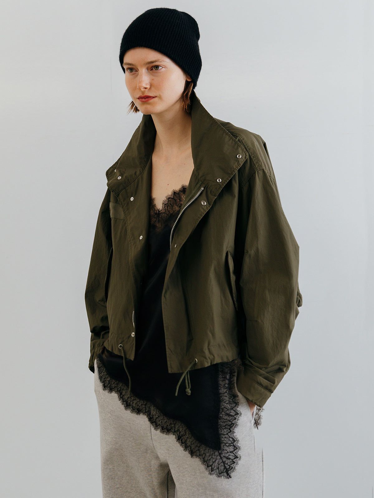 サテンレースキャミ (ブラック) SATIN LACE CAMI (Black) /  26SS