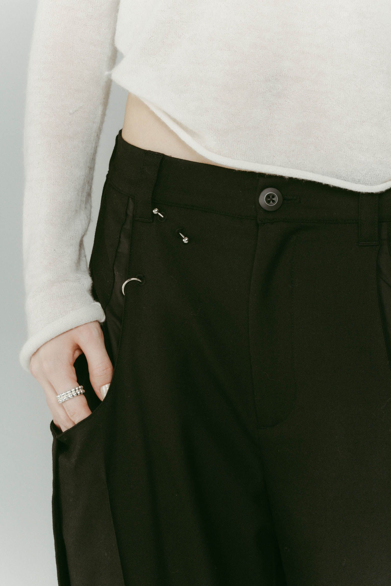 pierced drape pants(unisex) / ピアス ドレープ パンツ (ブラック) / 25AW