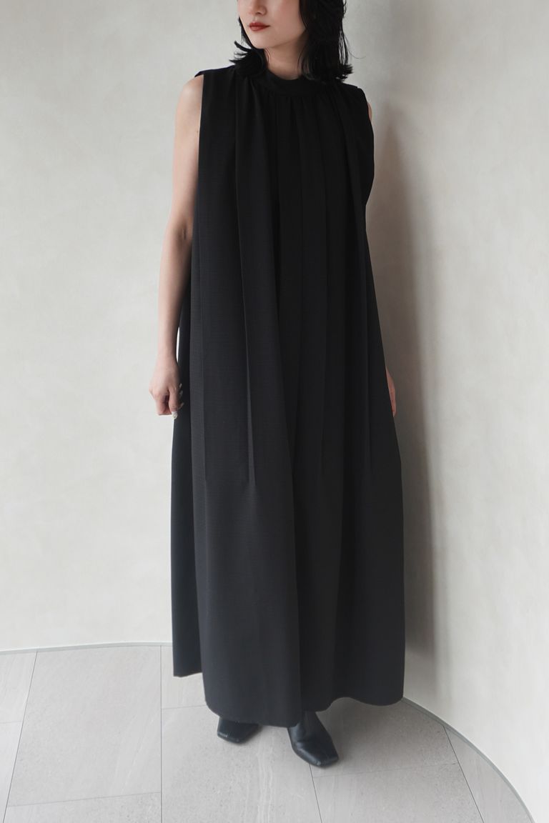 163cm  着用:38 (自然光)