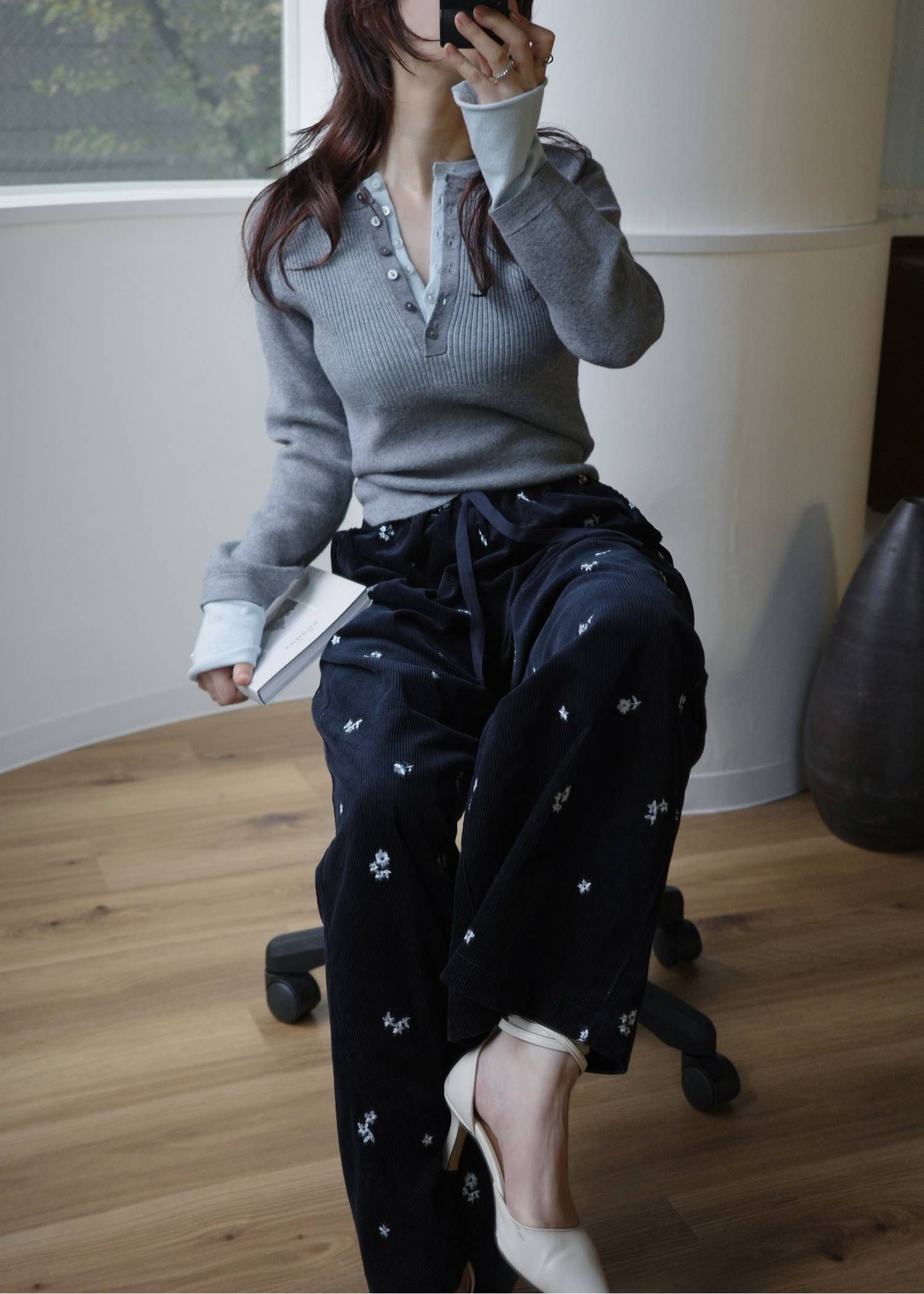 レイヤード ヘンリーニット (グレー) button henley effortless layered knit (Gray) /  26AW