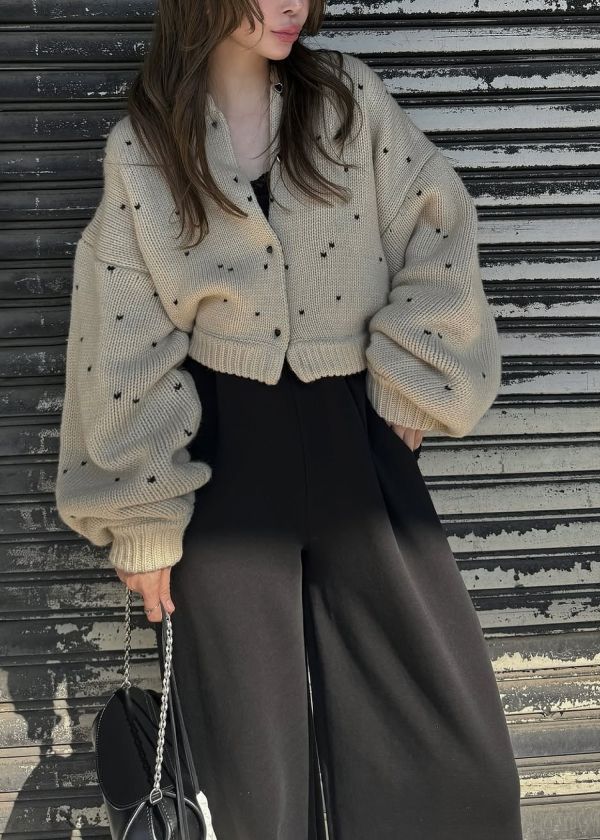 heart dot jacquard reversible cropped knit cardigan / ハートドット ジャガード リバーシブルクロップドカーディガン (タン×ブラック) / 25AW