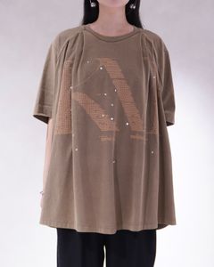 タック オーバーサイズTシャツ (ブラウン) tuck detail oversized tee(unisex) (Brown) /  26SS