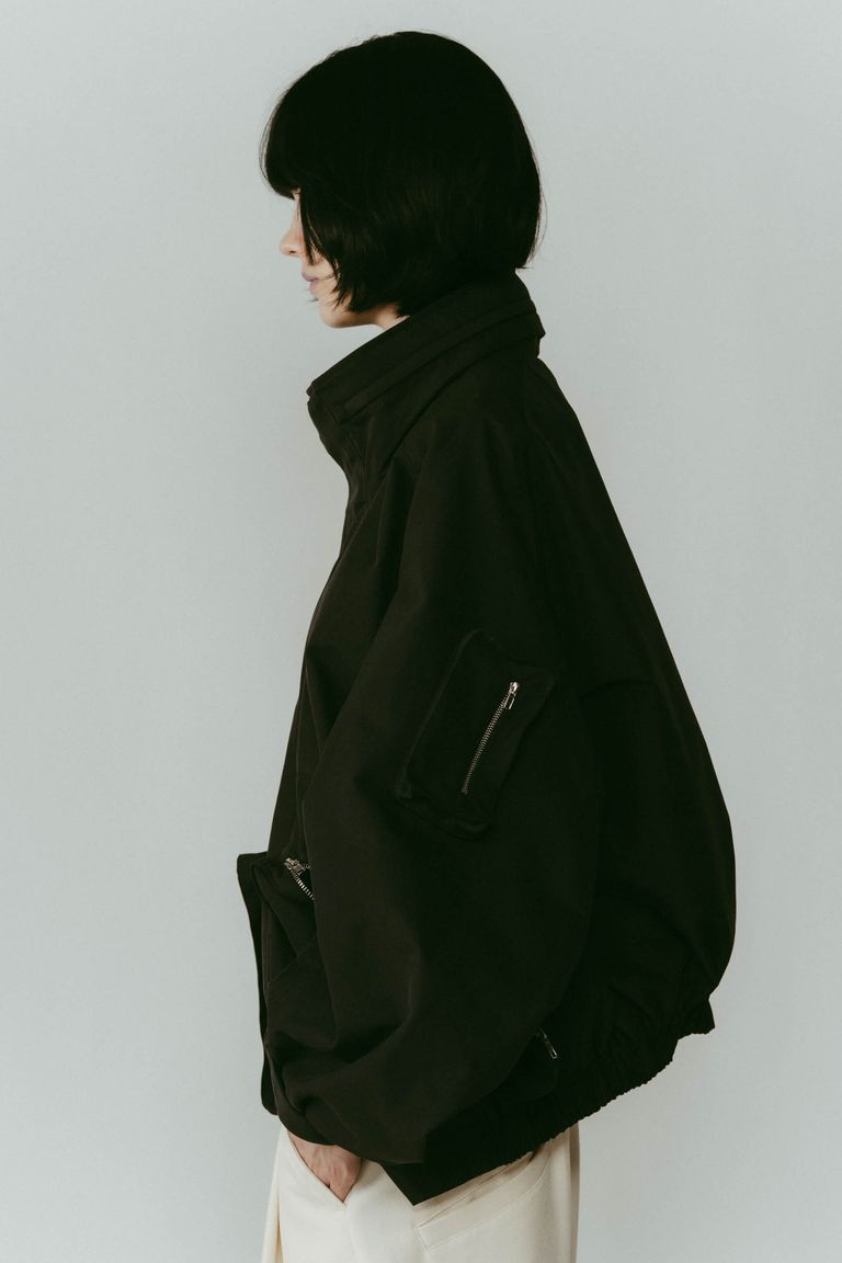 175cm 着用サイズ:フリー