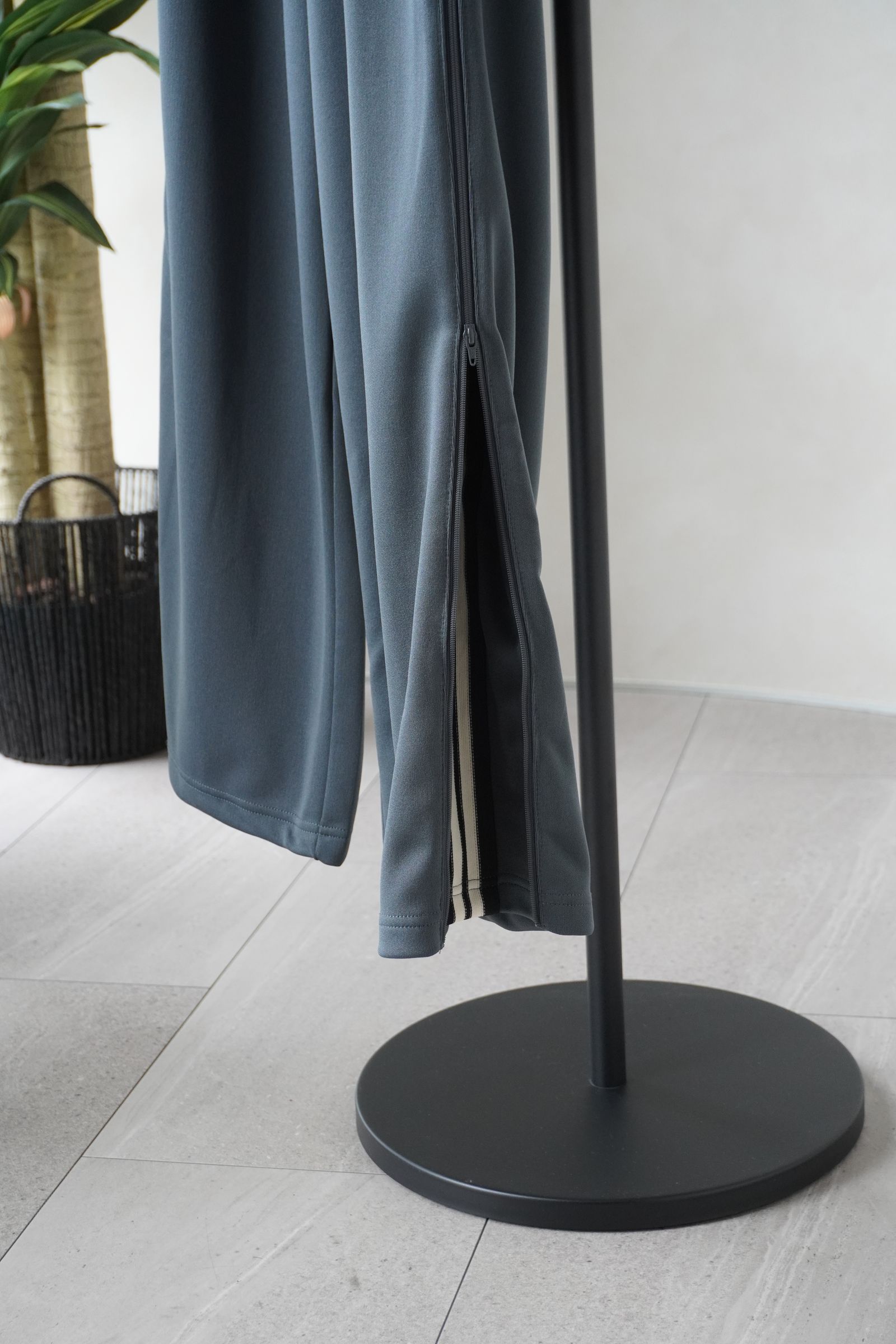 ジップアップ トラックパンツ (スモーキーブルー) zip-up track pants(unisex) (Smokyblue) /  26SS