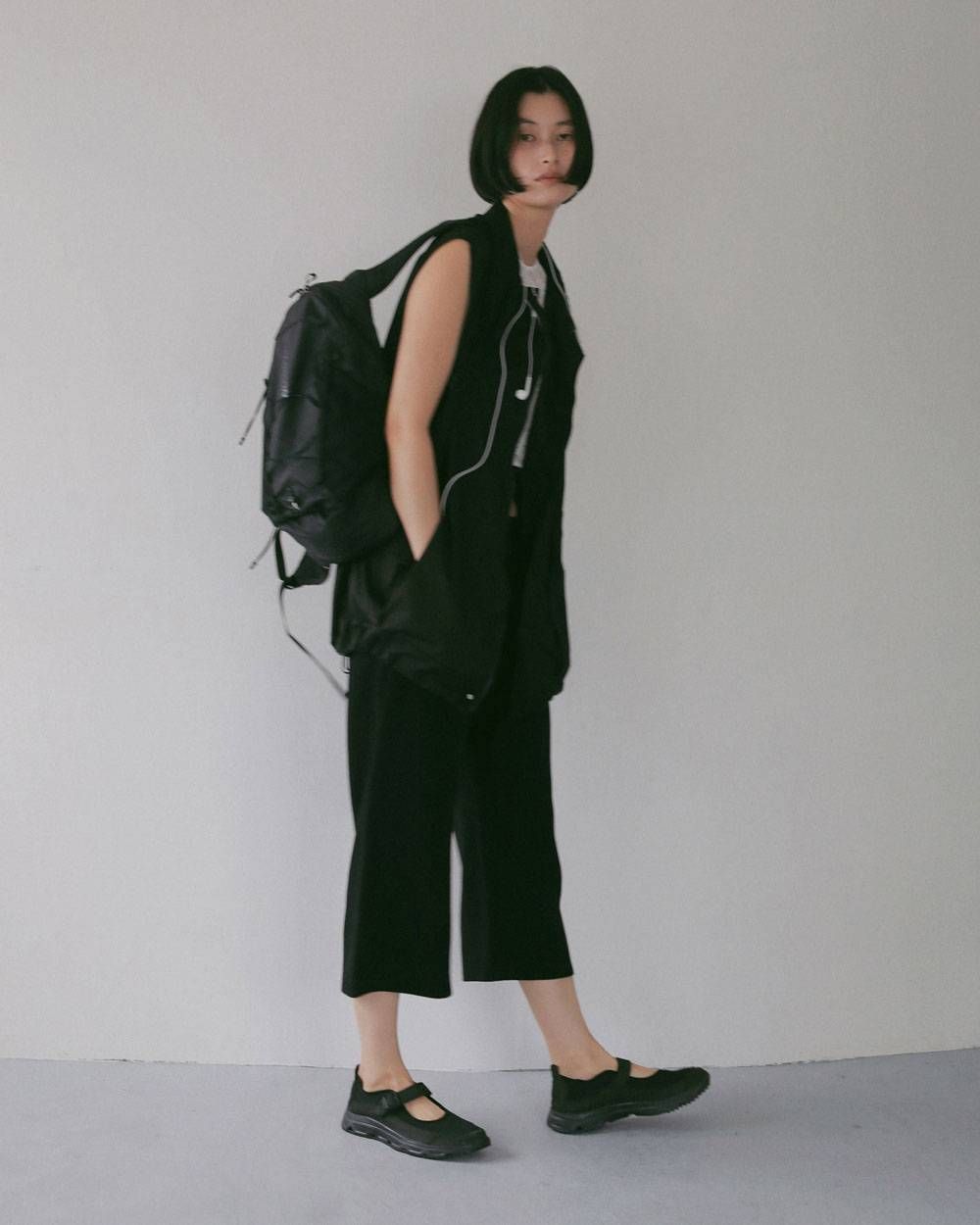 バックサテン カプリパンツ (ブラック) Back Satin Capripants (Black) / 27SS