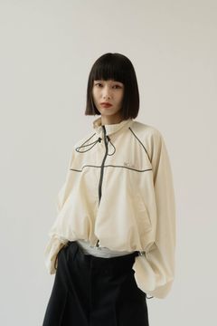 balloon sleeve nylon jacket / バルーンスリーブ ナイロンジャケット (アイボリー) / 25SS