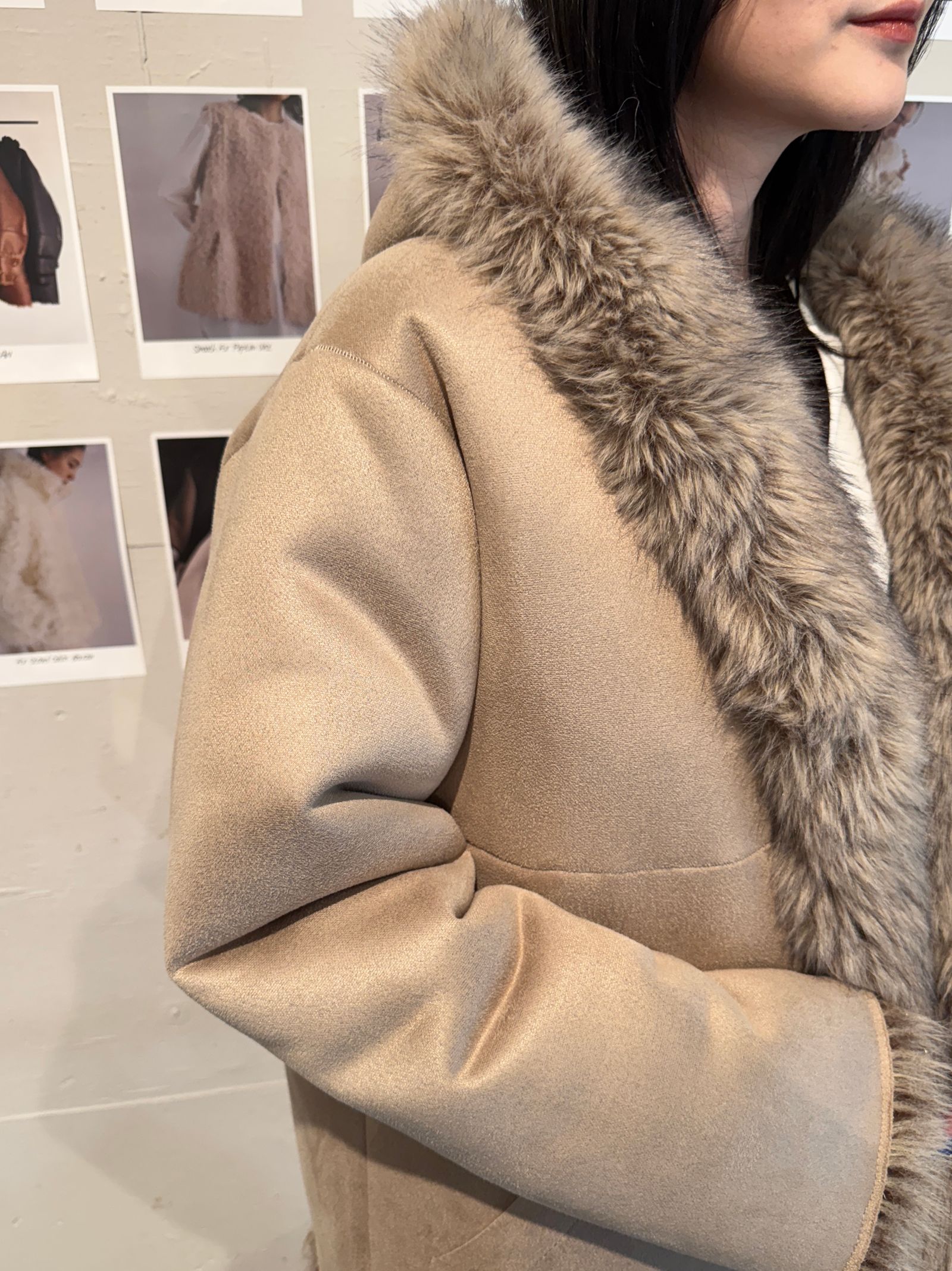 【25AW】Fox Like Fur Foodie Coat (ベージュ) / フォックスライクファー フーディコート / エコファー / フェイクファー