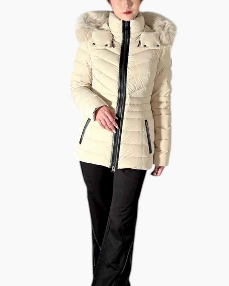 164cm 着用サイズ:S