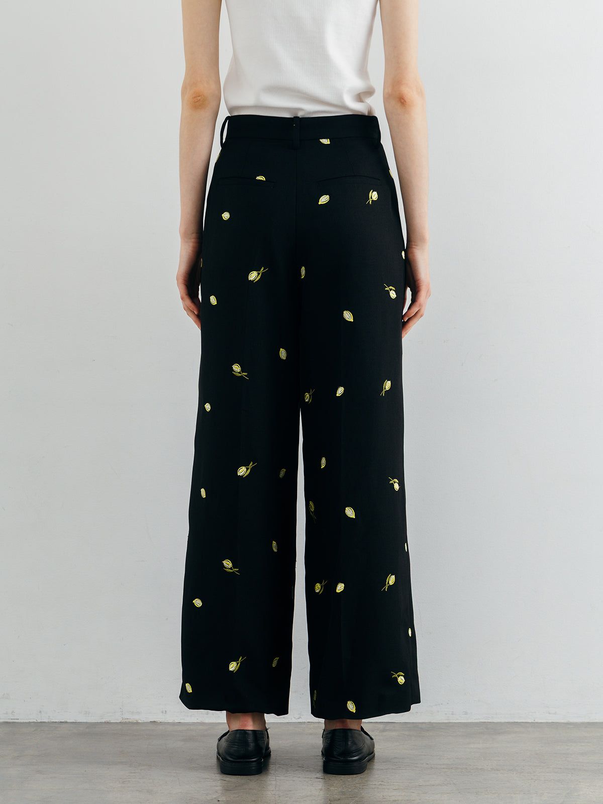 モチーフ エンブロイダリーパンツ (ブラック) MOTIF EMBROIDERY PANTS (Black) /  26SS