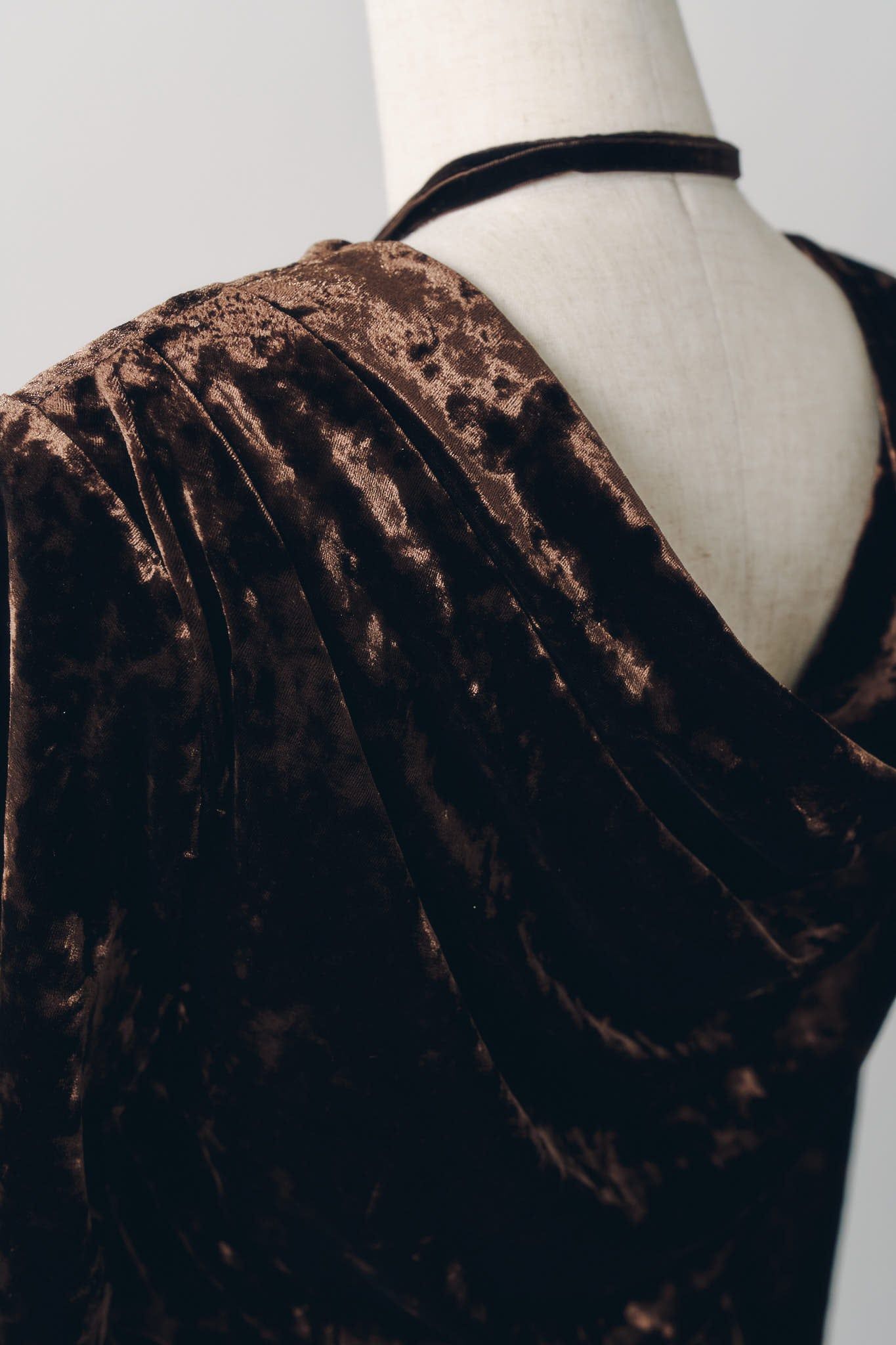 2ウェイ ベロアドレープドレス (ブラウン) 2way draped velour dress (Brown) / 26AW